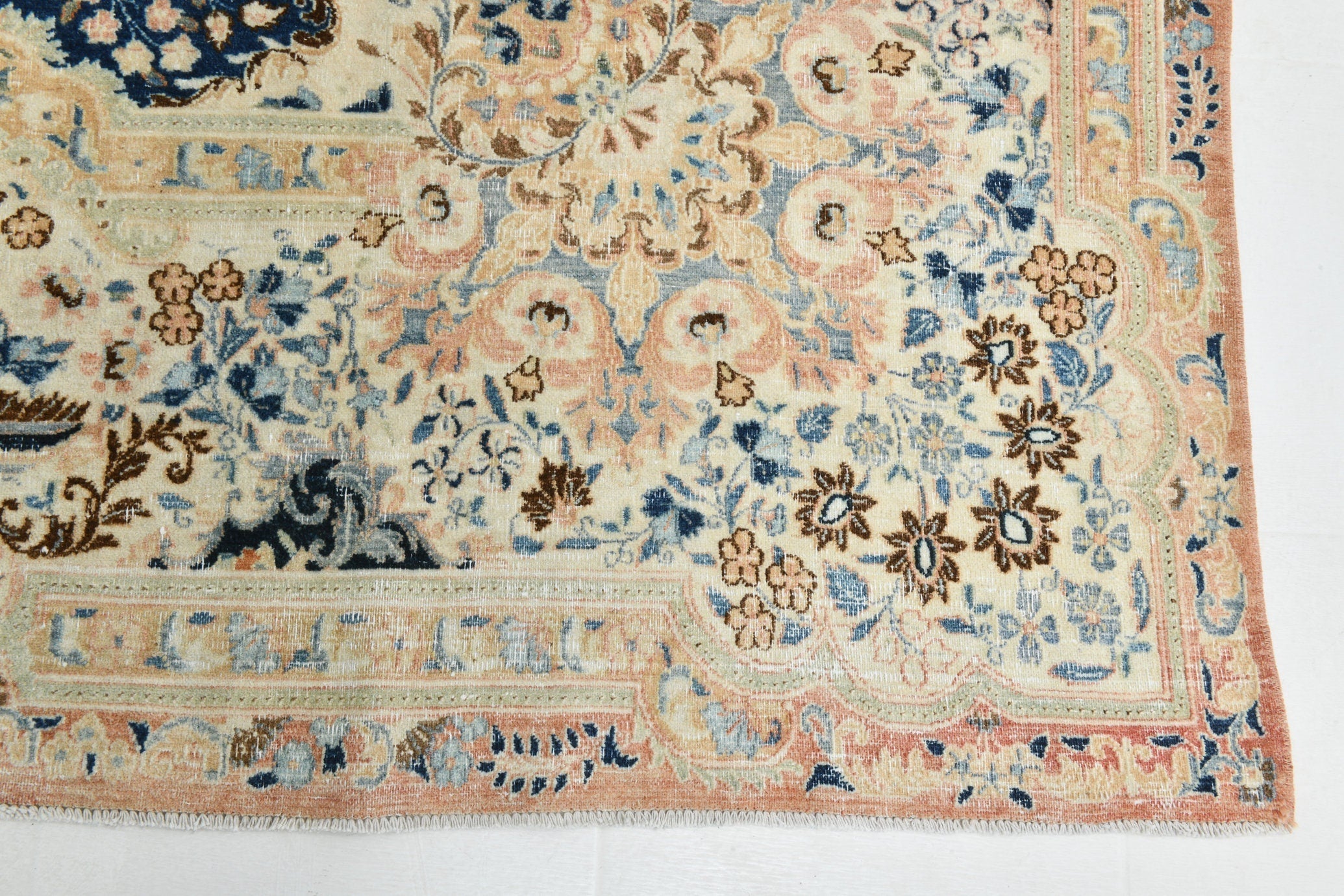 10’6’’ x 13’9’’ ft Vintage Persian Style Rug Cream Orange