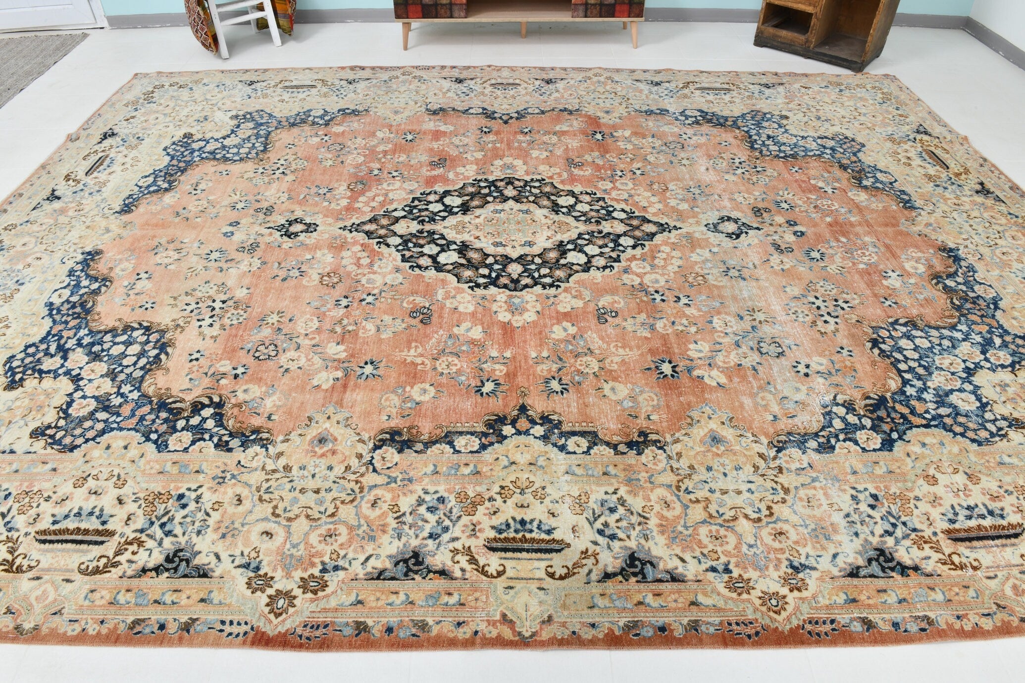 10’6’’ x 13’9’’ ft Vintage Persian Style Rug Cream Orange