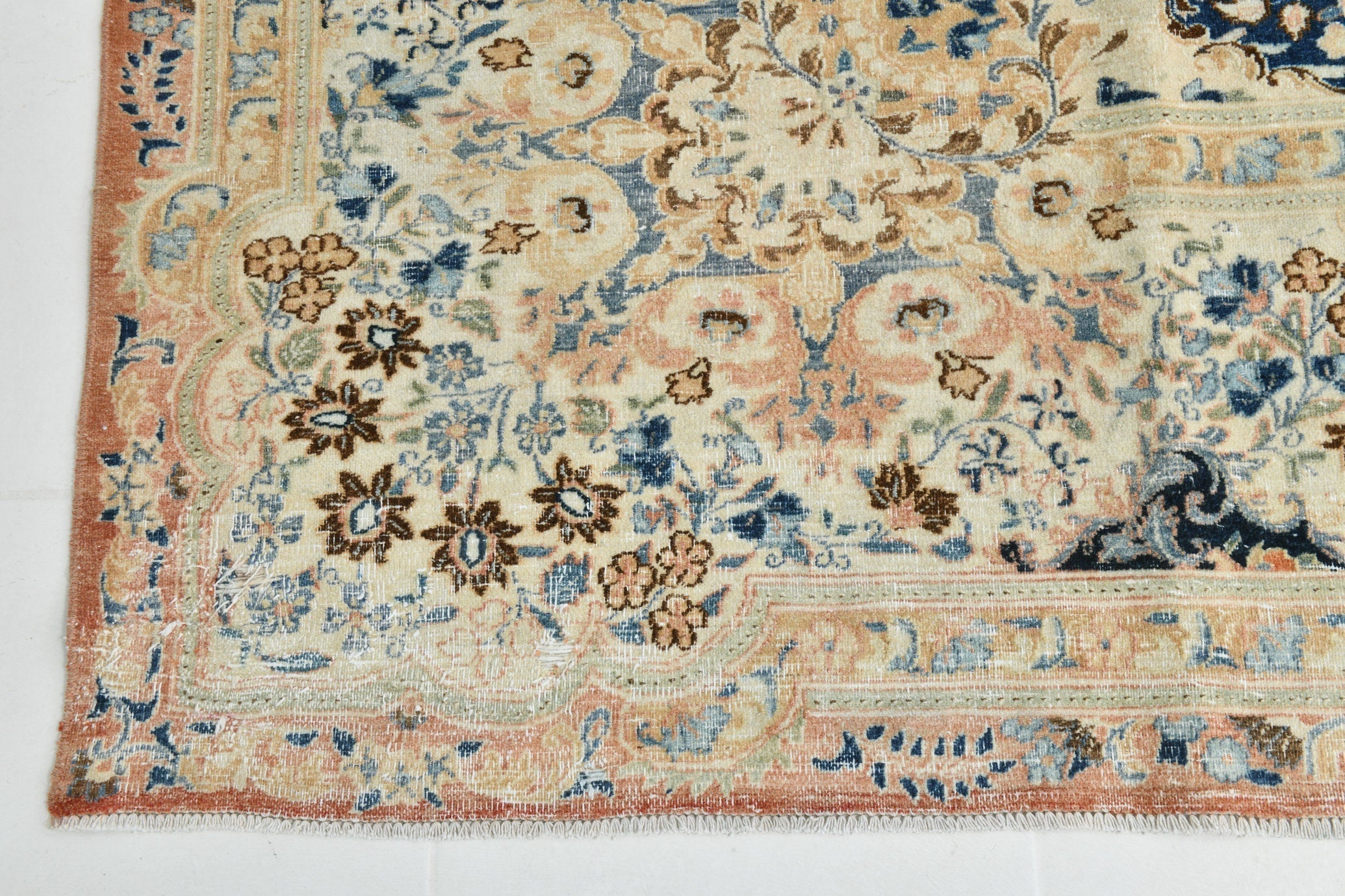 10’6’’ x 13’9’’ ft Vintage Persian Style Rug Cream Orange