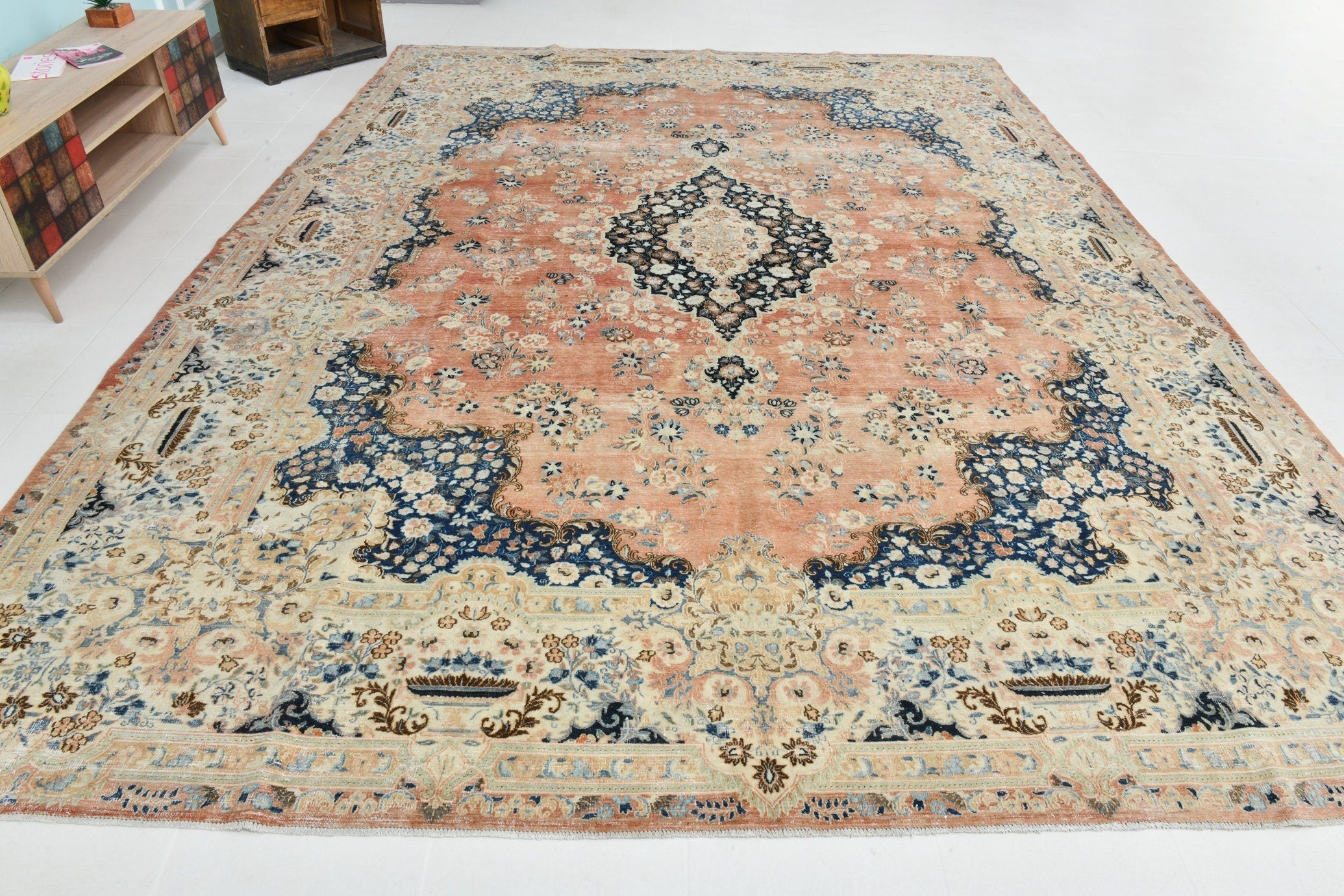 10’6’’ x 13’9’’ ft Vintage Persian Style Rug Cream Orange