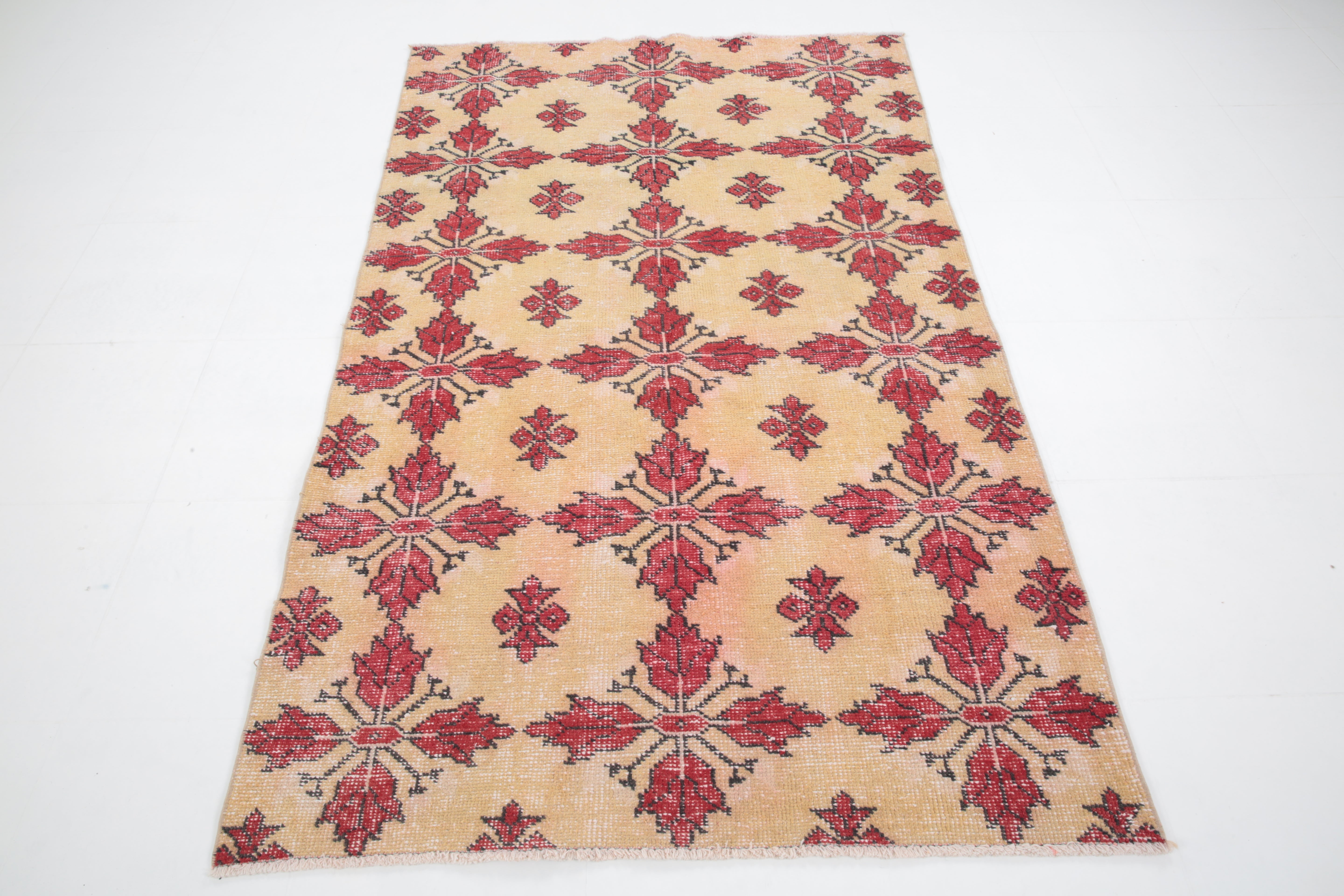 Turkish Vintage Rug  3'8" x 7'2" ft