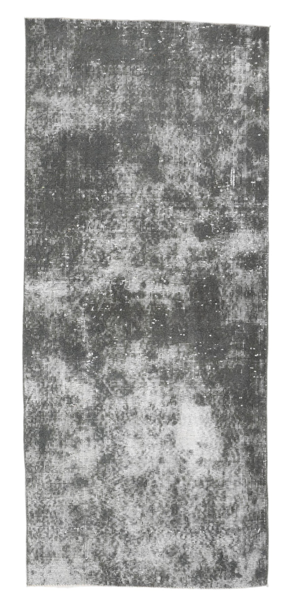 Textured gray rug with dimensions 172x74 displayed below.