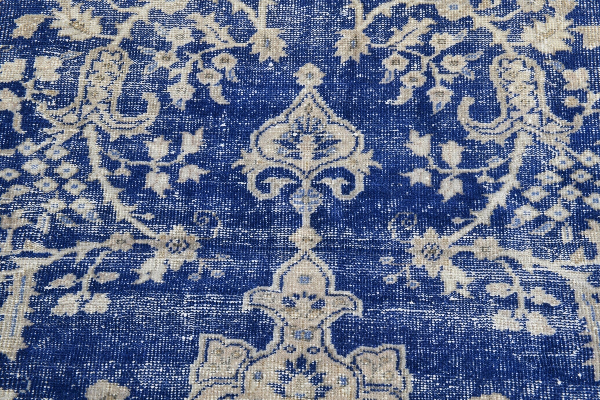 8’2’’ x 10’11’’ ft Turkish Vintage Rug - Midnight Blue