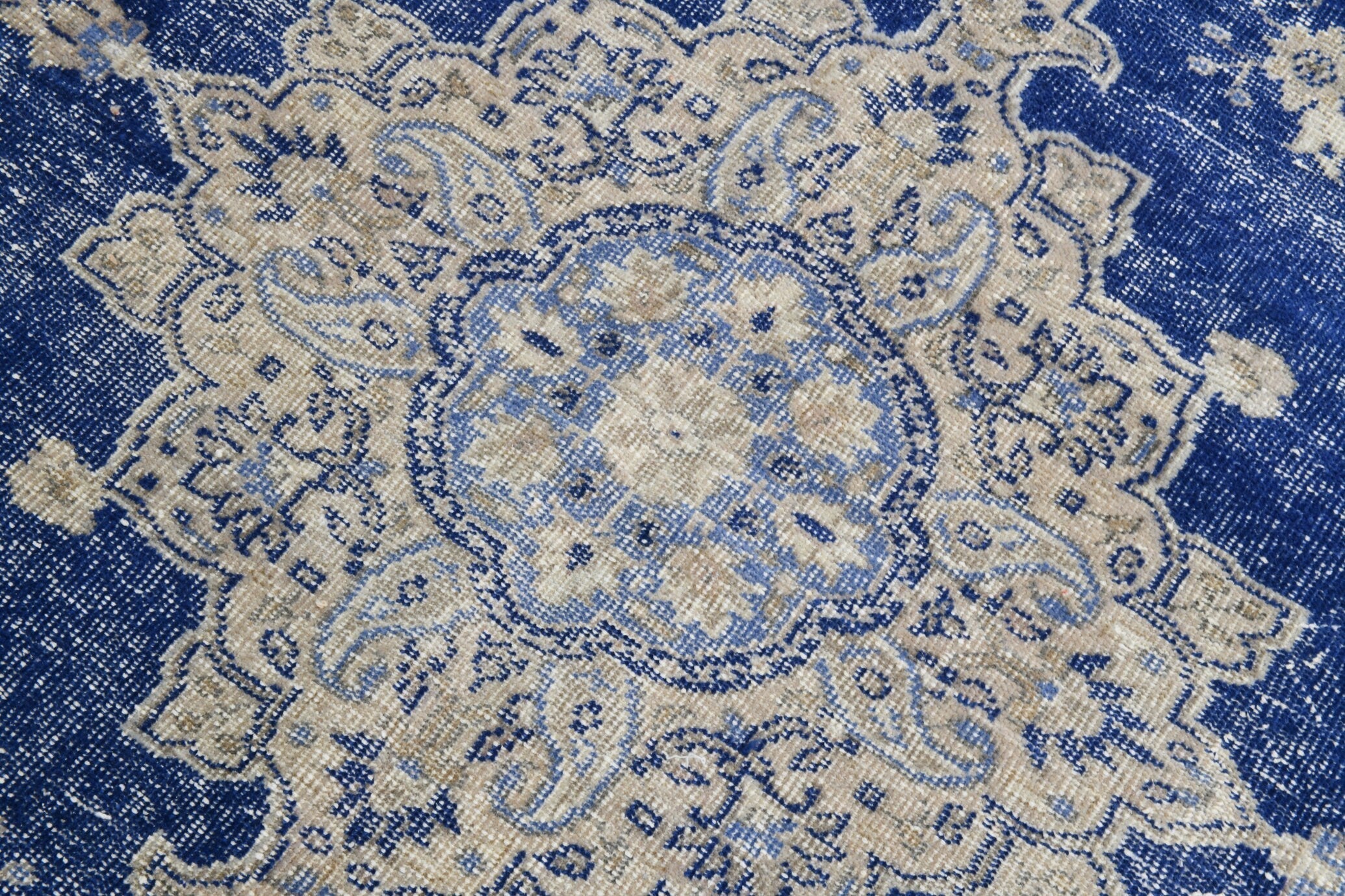 8’2’’ x 10’11’’ ft Turkish Vintage Rug - Midnight Blue