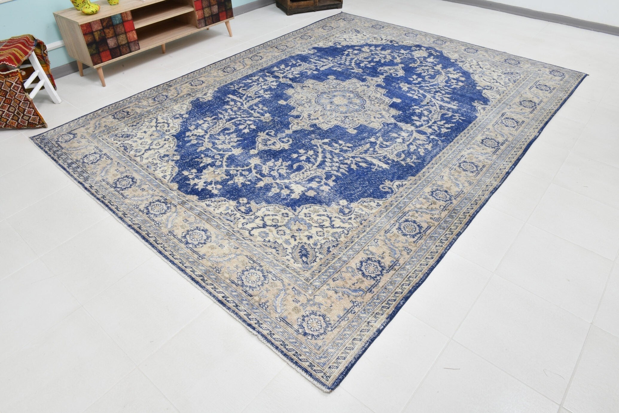 8’2’’ x 10’11’’ ft Turkish Vintage Rug - Midnight Blue