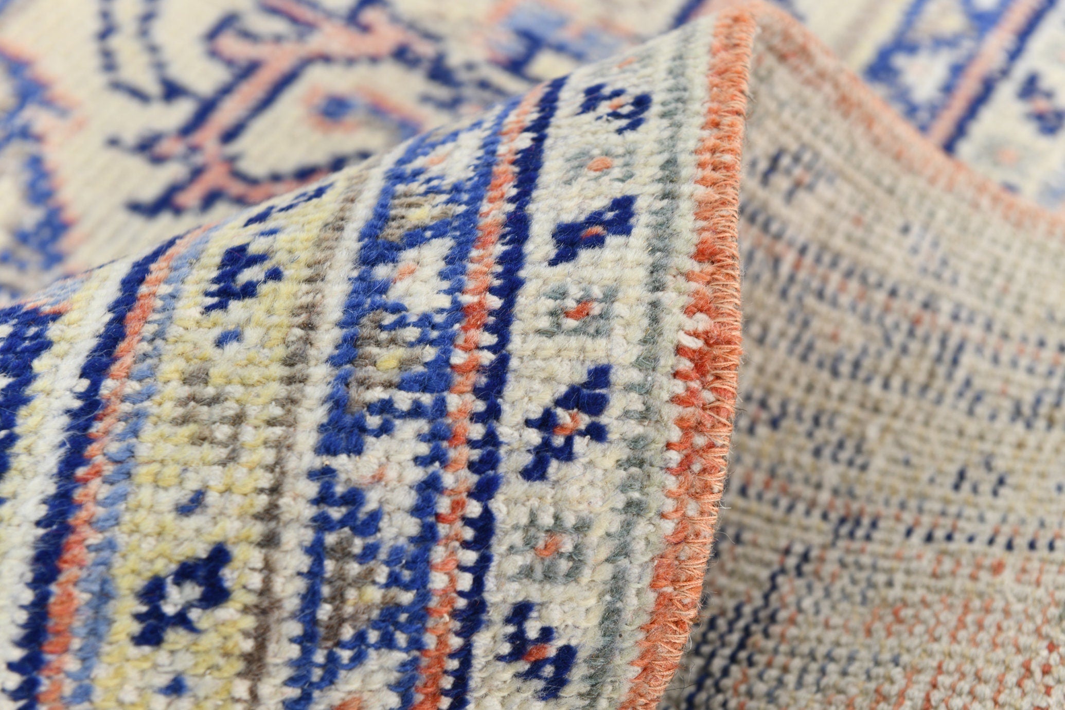 8’4’’ x 11’11’’ Turkish Vintage Rug Light Blue Beige Dark blue