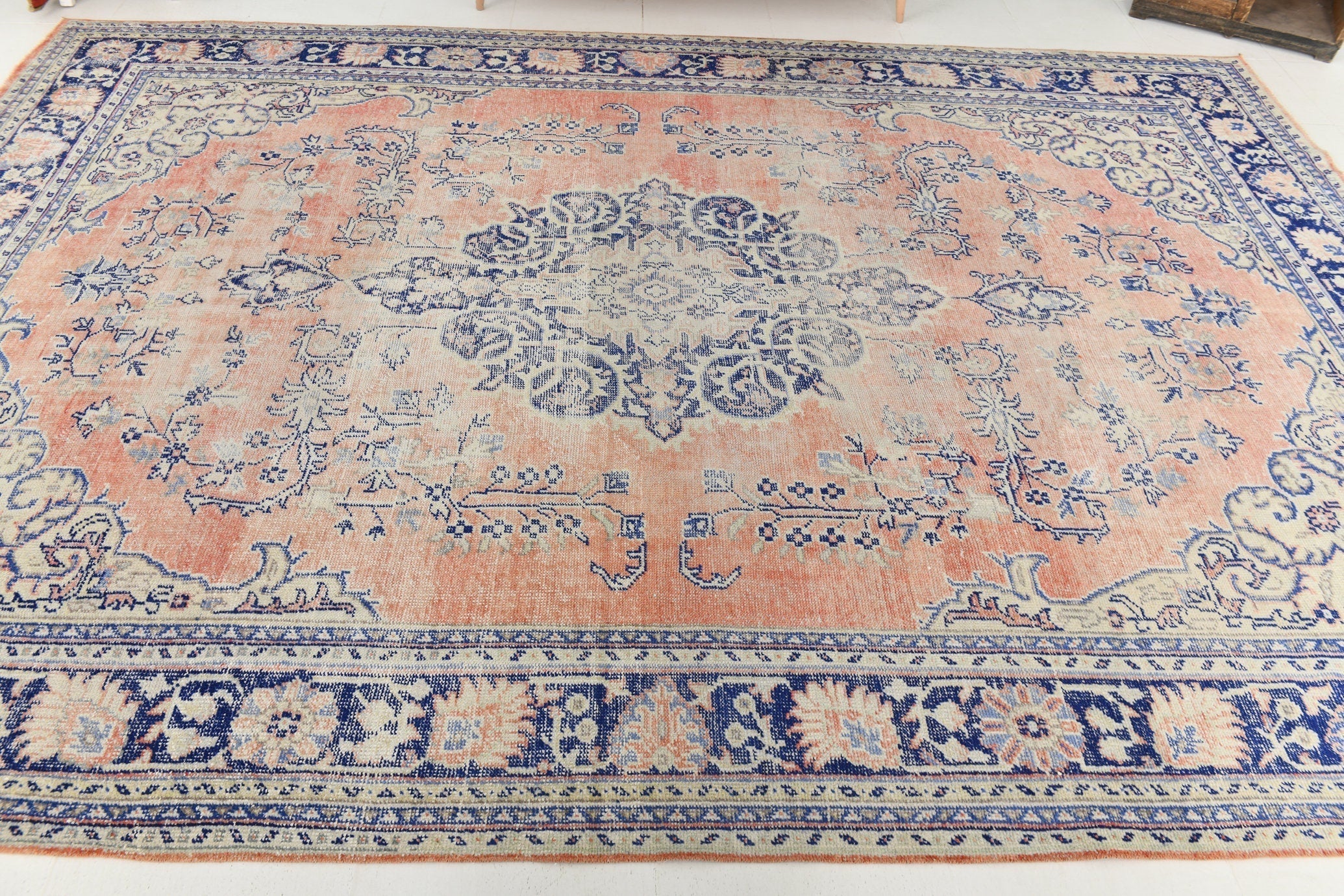 8’4’’ x 11’11’’ Turkish Vintage Rug Light Blue Beige Dark blue