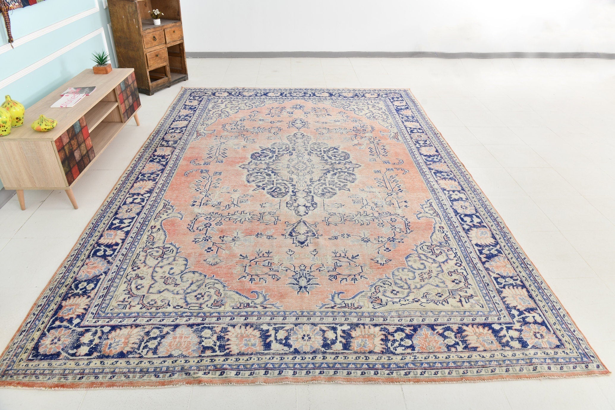 8’4’’ x 11’11’’ Turkish Vintage Rug Light Blue Beige Dark blue