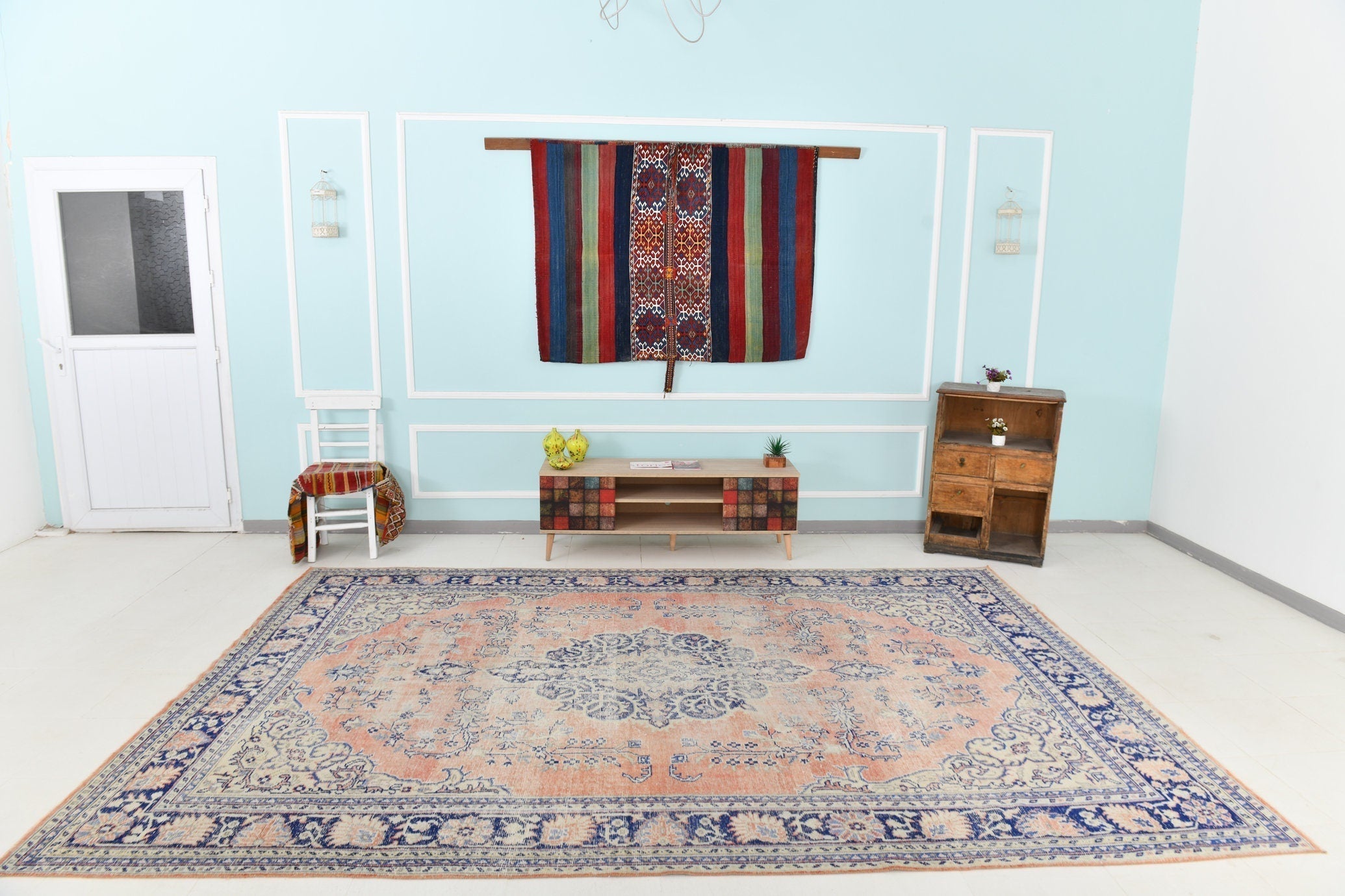 8’4’’ x 11’11’’ Turkish Vintage Rug Light Blue Beige Dark blue