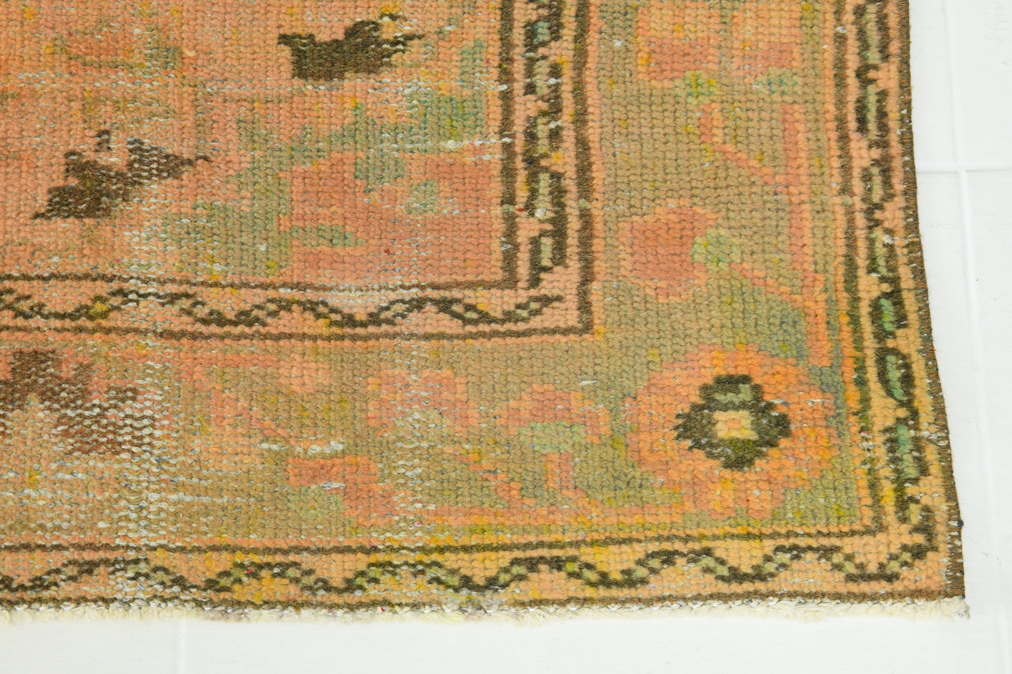 Vintage Pumpkin Orange Terracota Hand Woven Rug Geometric Border 5'11" x 9'5" ft