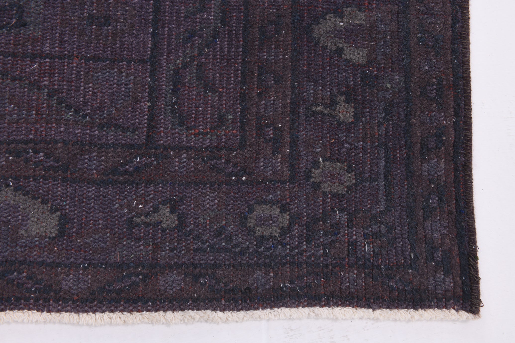 Turkish Vintage Rug  4'7" x 7'7" ft