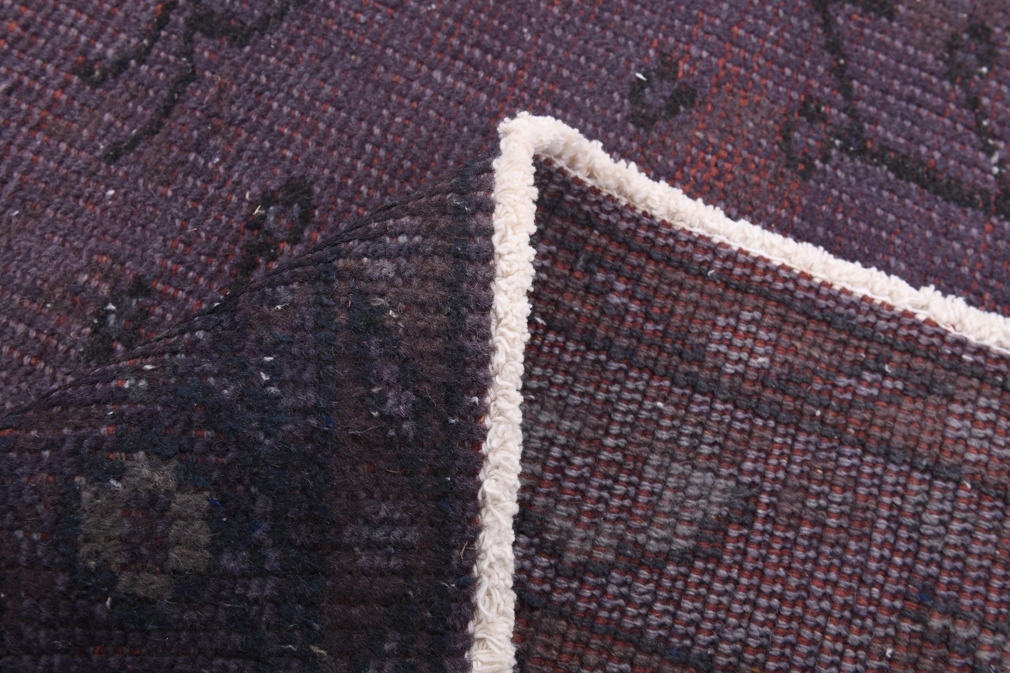 Turkish Vintage Rug  4'7" x 7'7" ft