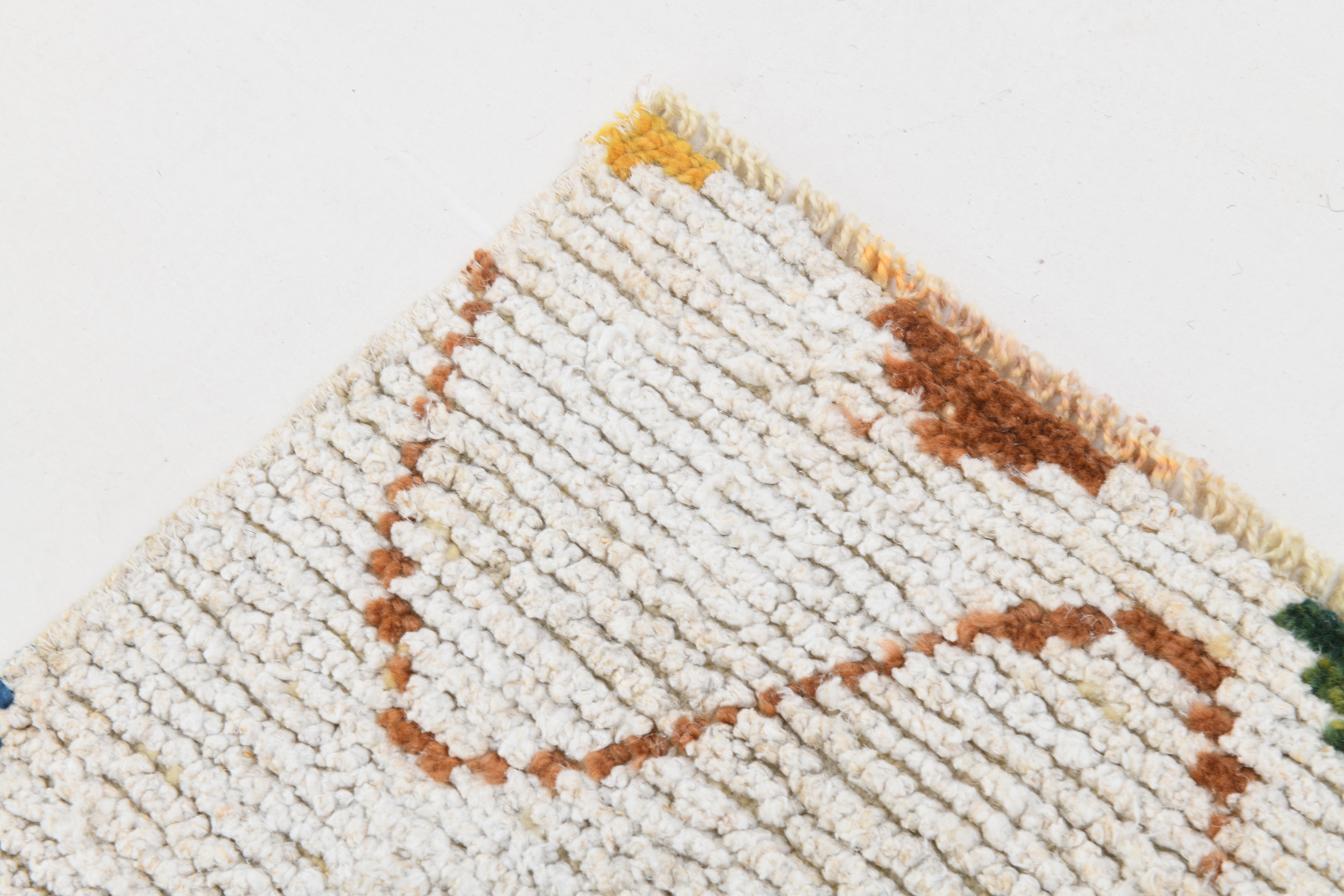 Handknotted Natural Hemp Runner, Beige / Off-White 2'6" x 9'3" Zigzag