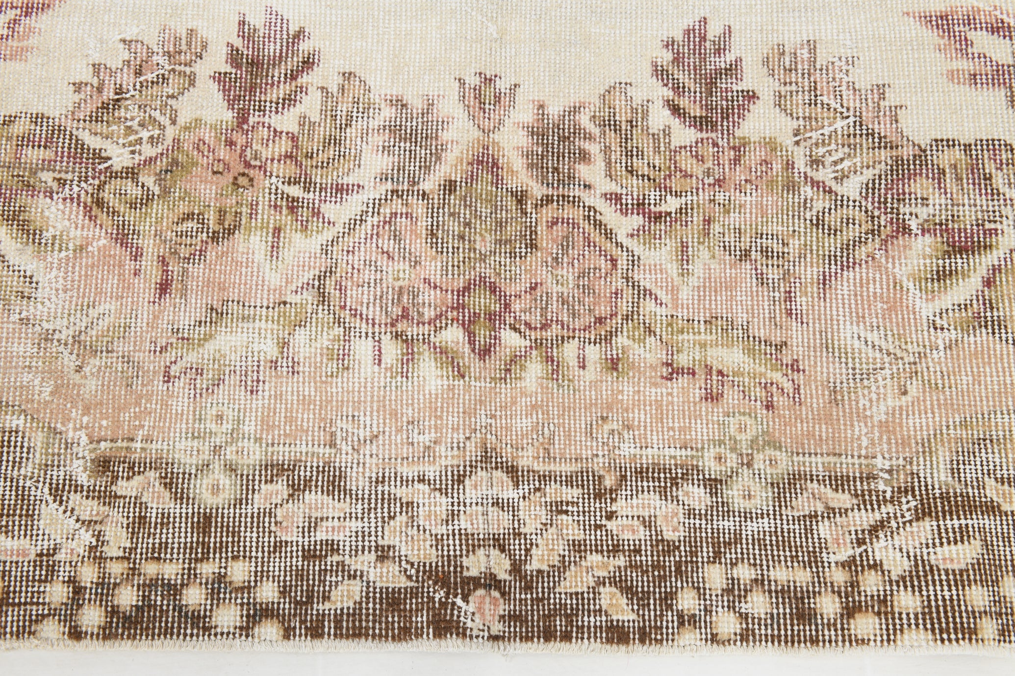 Turkish Vintage Rug 5'7" x 8'11" ft