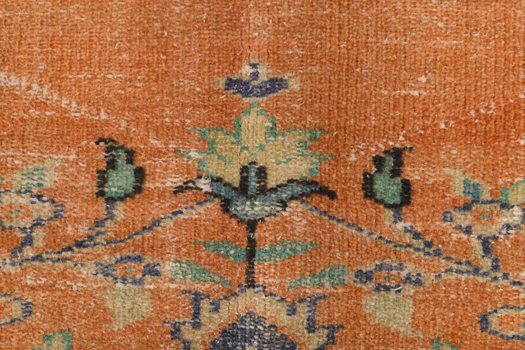 Turkish Vintage Rug  5'11" x 9'10" ft