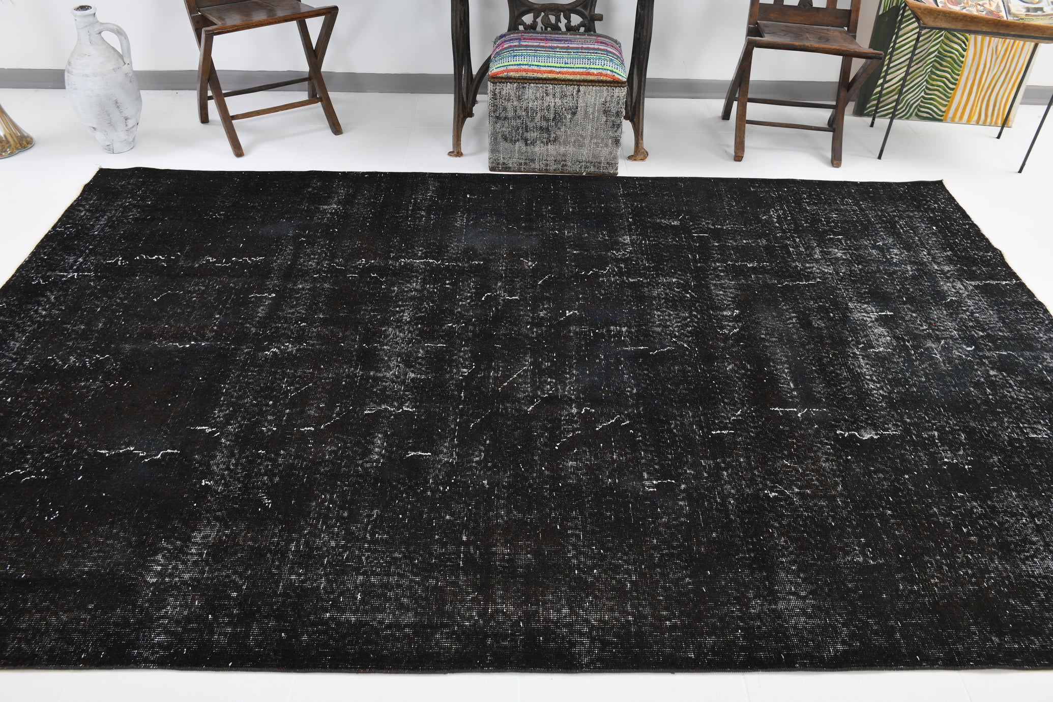 Turkish Vintage Rug  6'1" x 9'12" ft