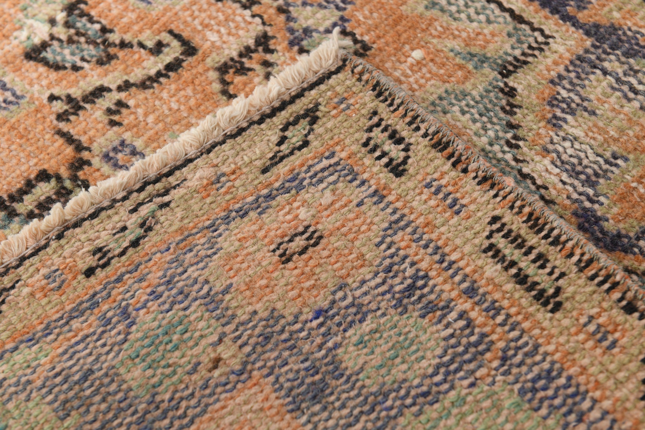 Turkish Vintage Rug  4'4" x 7'8" ft