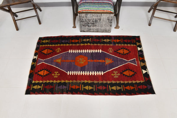 Vintage Anatolian Traditional Turkish Kilim , Small 2'11" x 4'9" ft