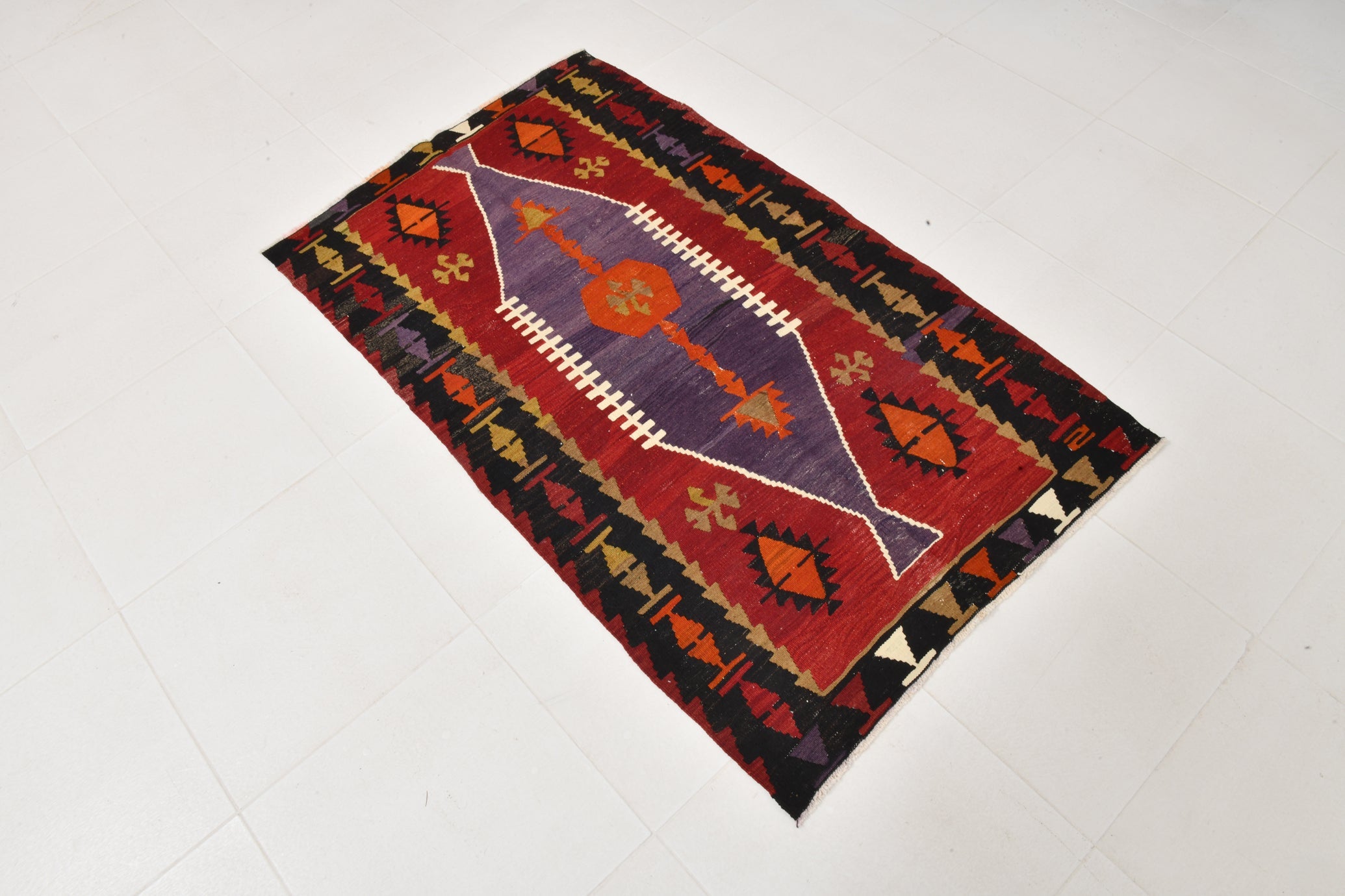 Vintage Anatolian Traditional Turkish Kilim , Small 2'11" x 4'9" ft
