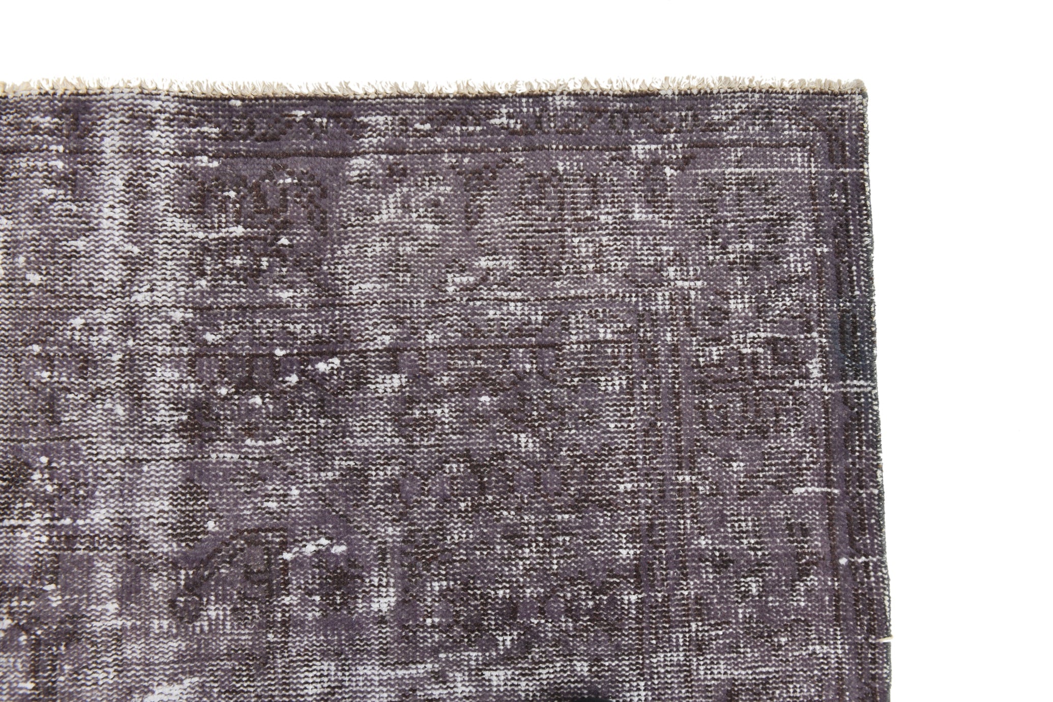 Turkish Vintage Rug  4'9" x 8'5" ft