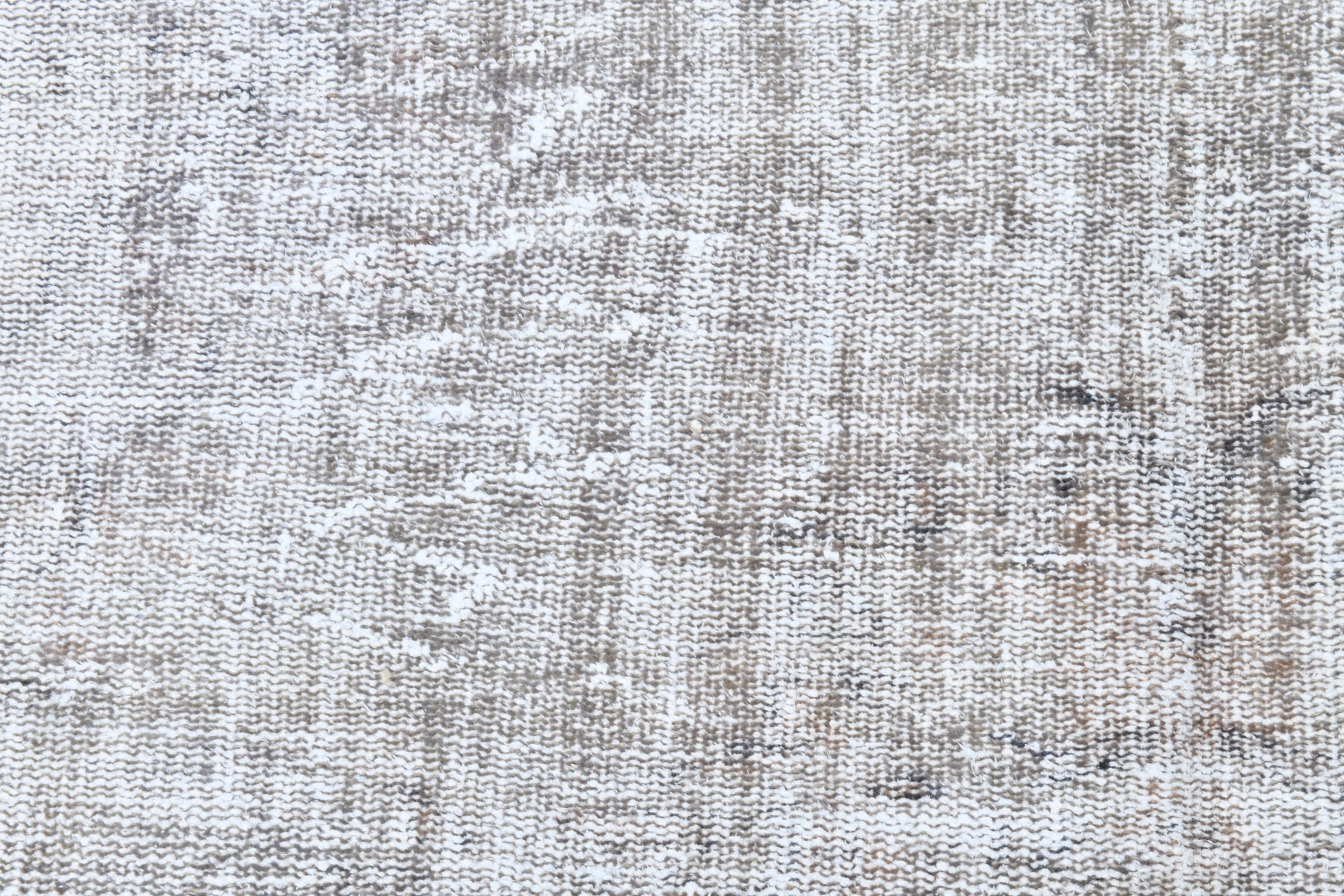 Turkish Vintage Rug  5'9" x 9'2" ft