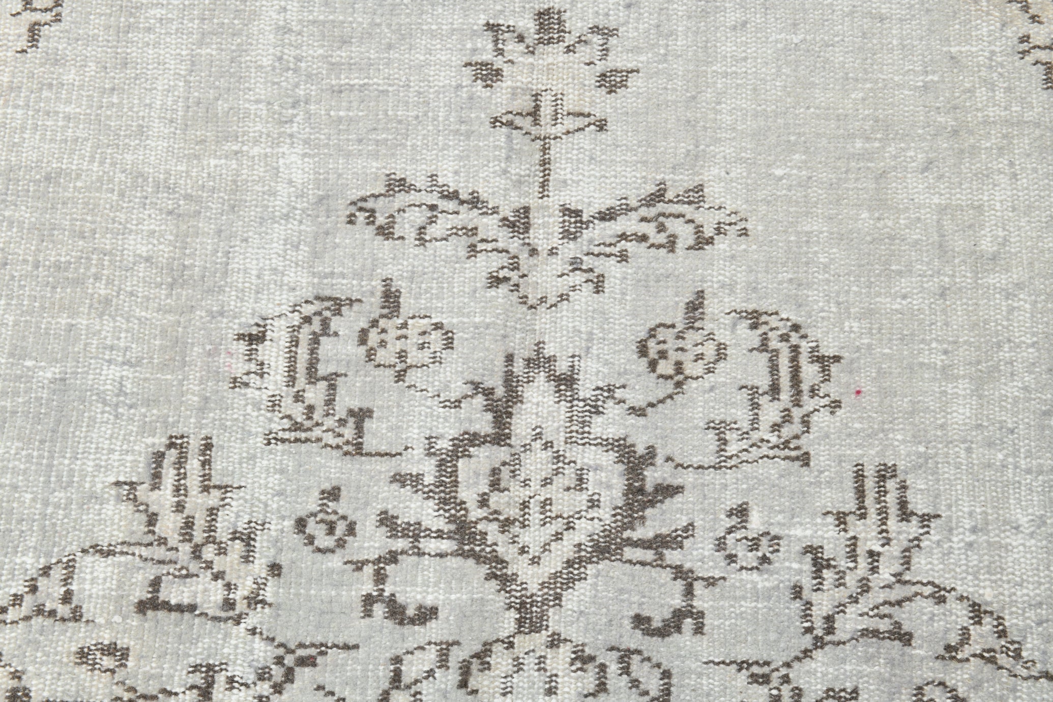 Turkish Vintage Rug  4'11" x 9'1" ft