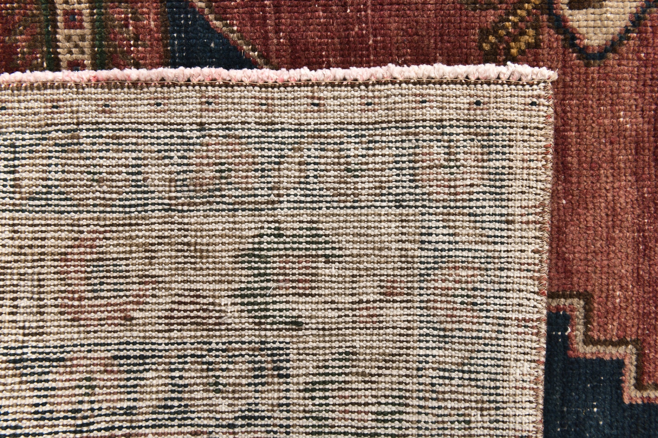 Turkish Vintage Rug  4'8" x 9'4" ft