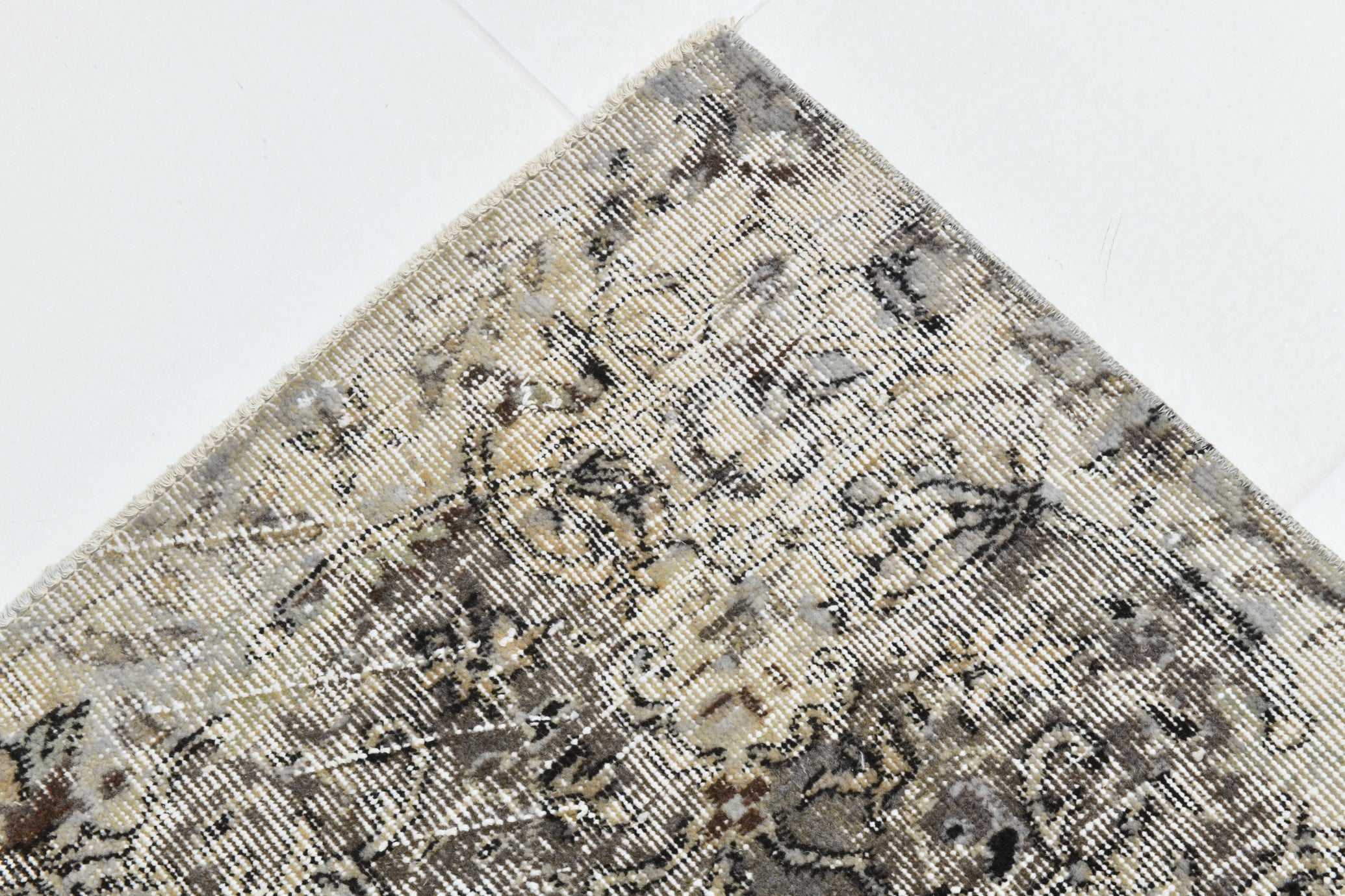 7x9 Gray Vintage Turkish Rug | Distressed Persian