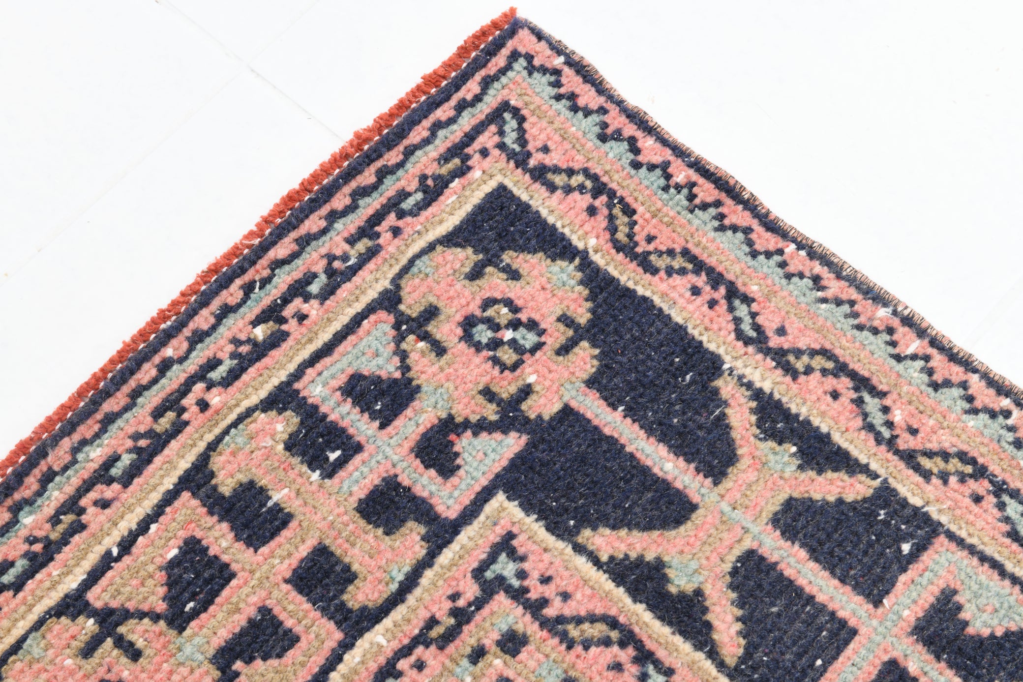 Turkish Vintage Rug  4'7" x 11'1" ft