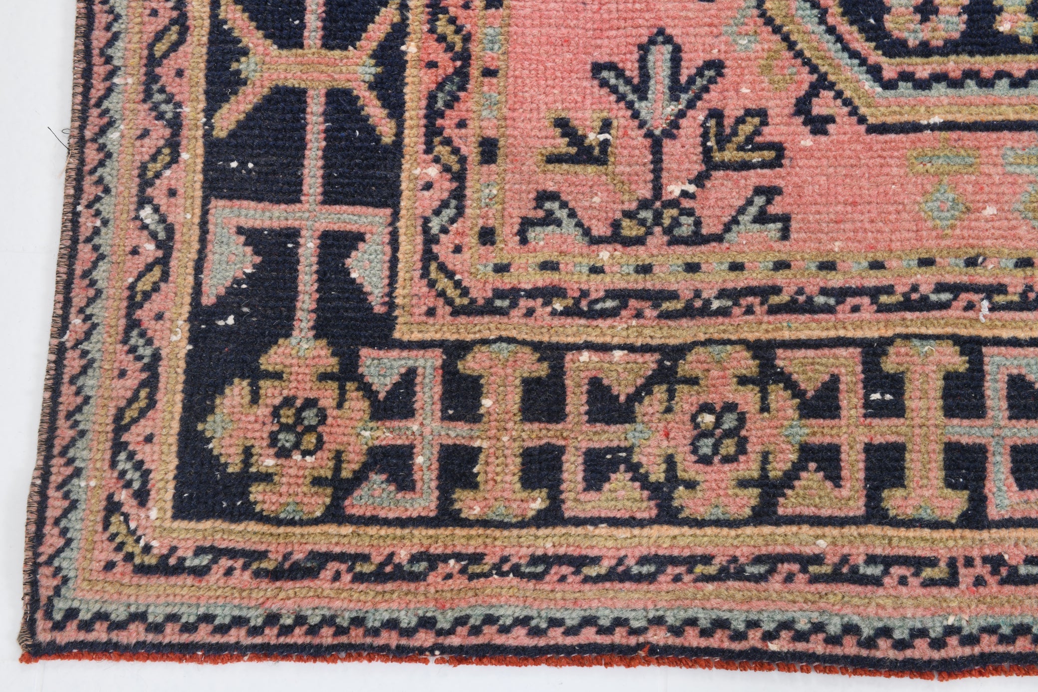 Turkish Vintage Rug  4'7" x 11'1" ft