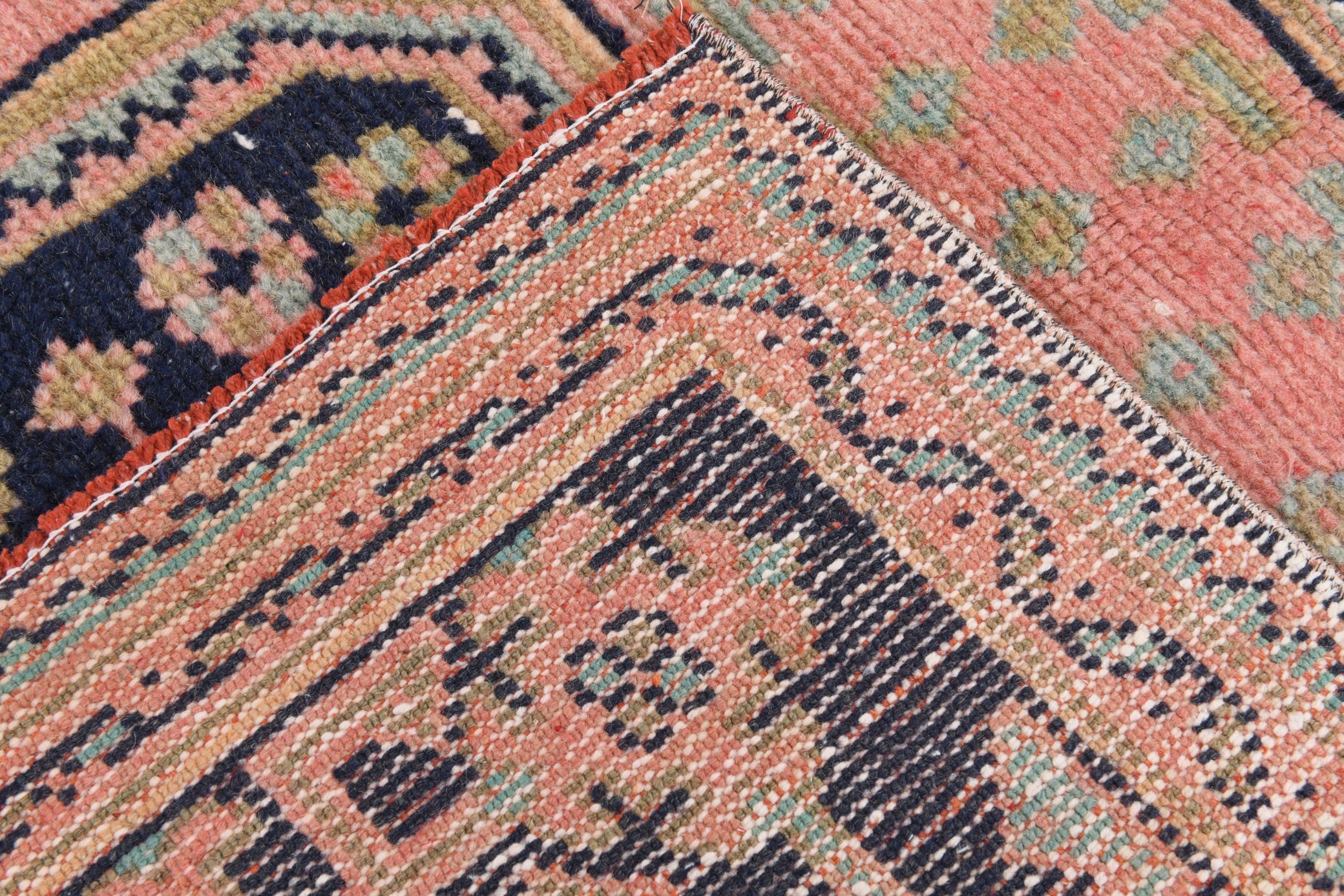 Turkish Vintage Rug  4'7" x 11'1" ft