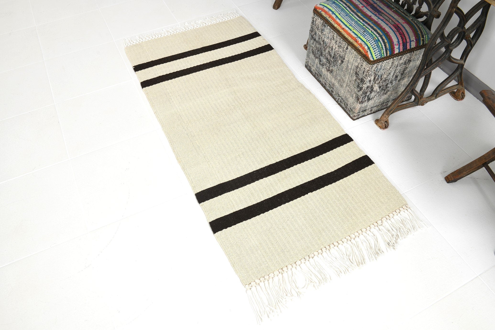Modern Hemp Kilim 2'6" x 5'1" ft