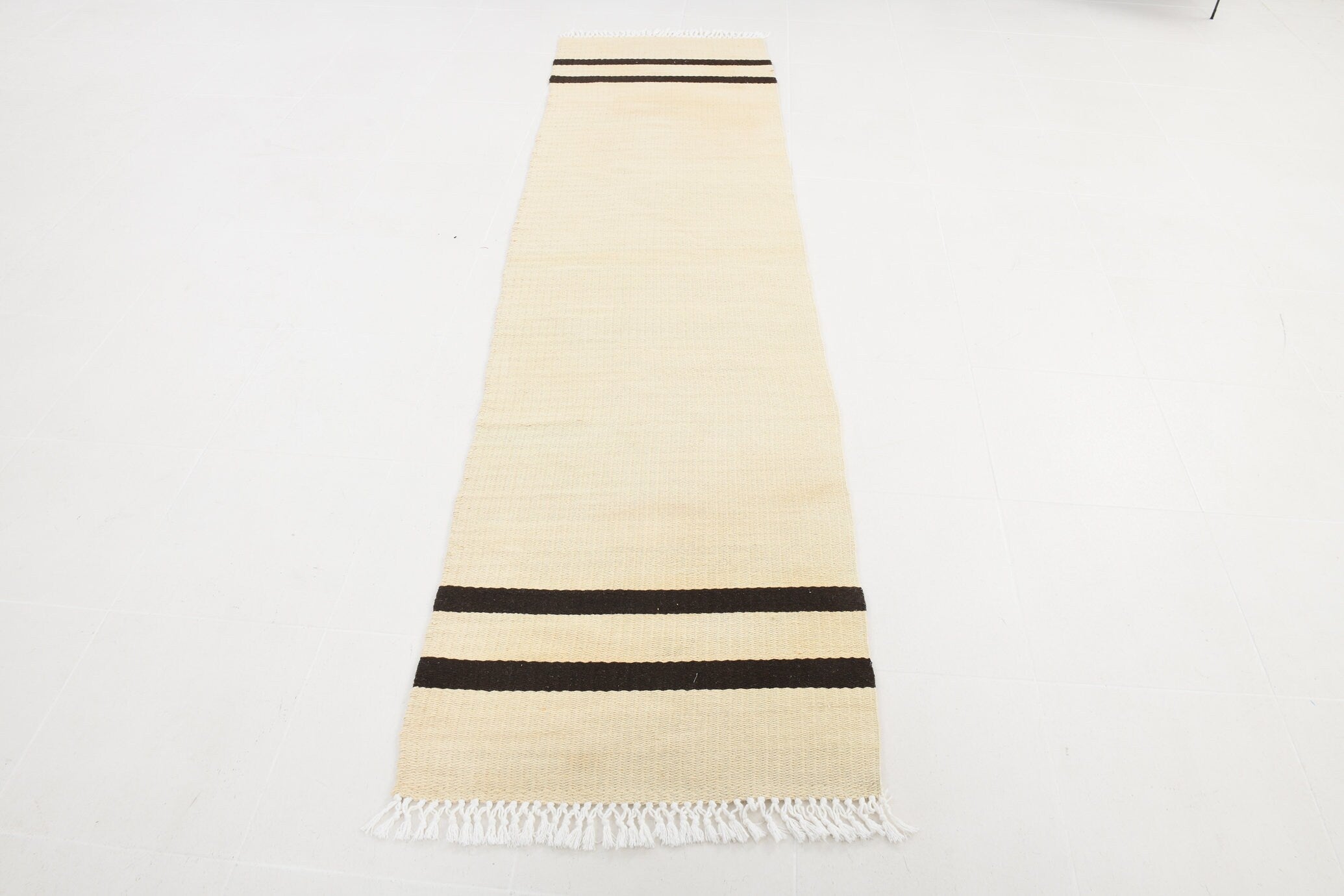 Modern Hemp Kilim 2'6" x 9'4" ft
