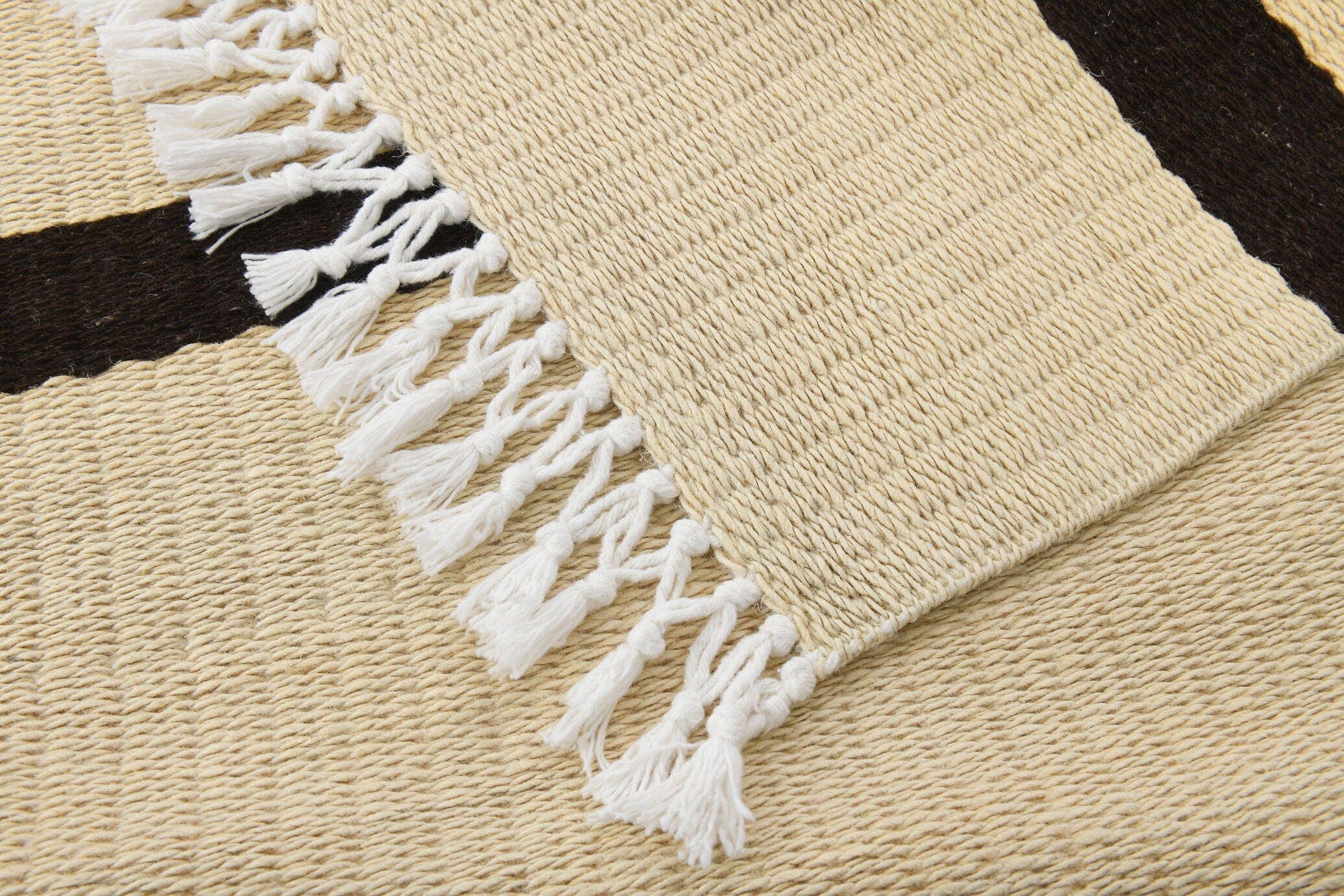 Modern Hemp Kilim 2'6" x 9'4" ft