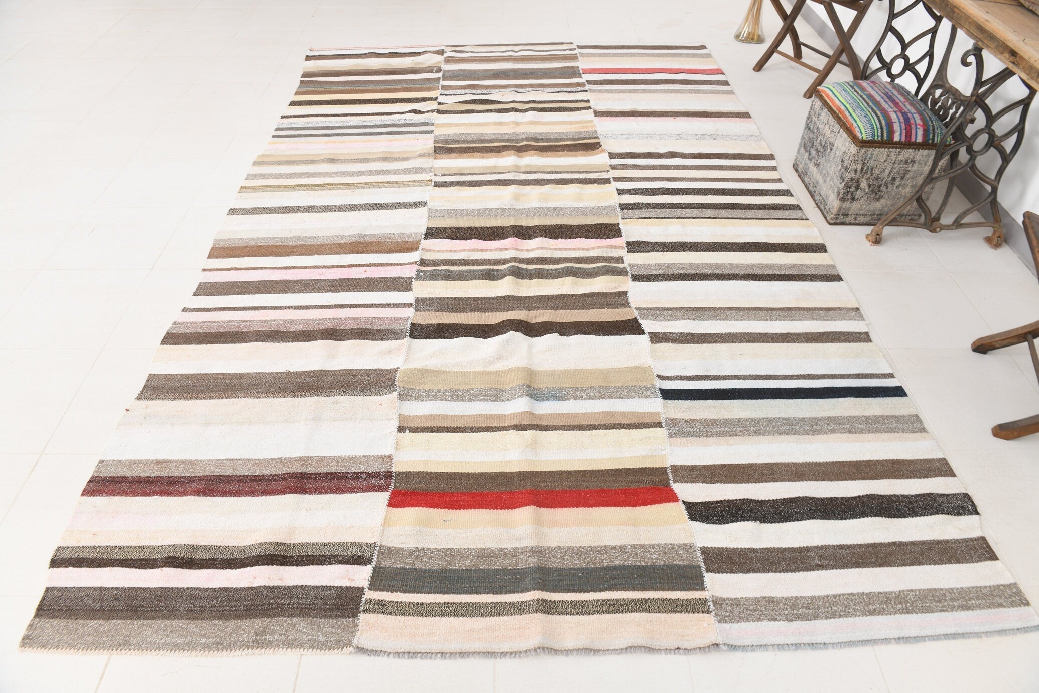 Modern Hemp Kilim 7’5’’ x 11’7’’ ft