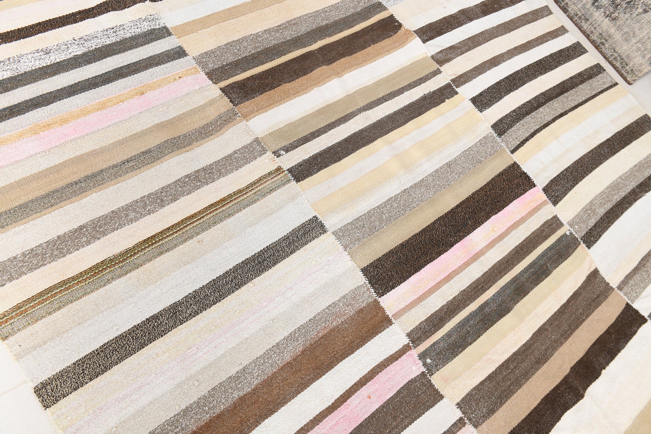 Modern Hemp Kilim 7’5’’ x 11’7’’ ft
