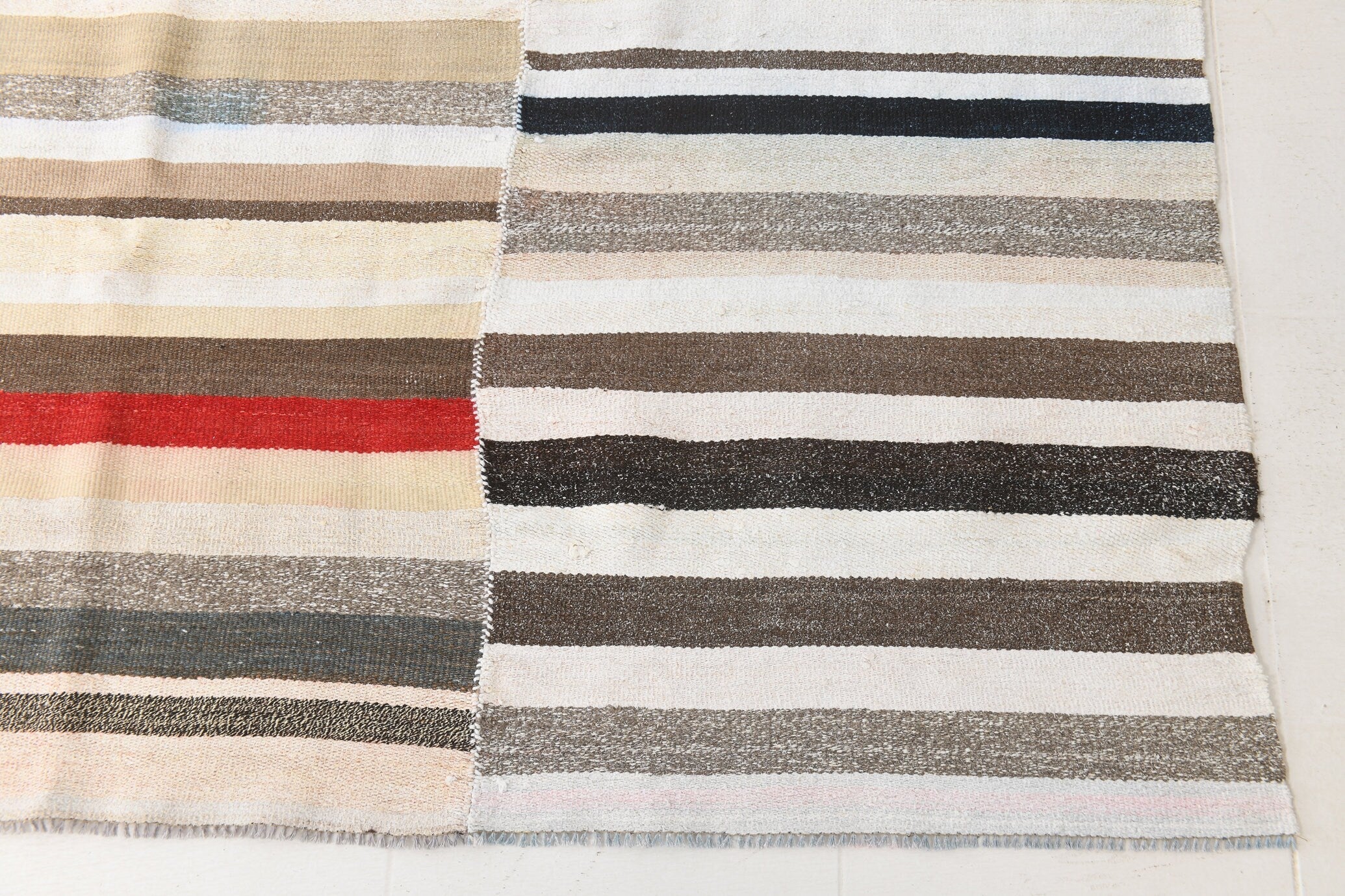 Modern Hemp Kilim 7’5’’ x 11’7’’ ft