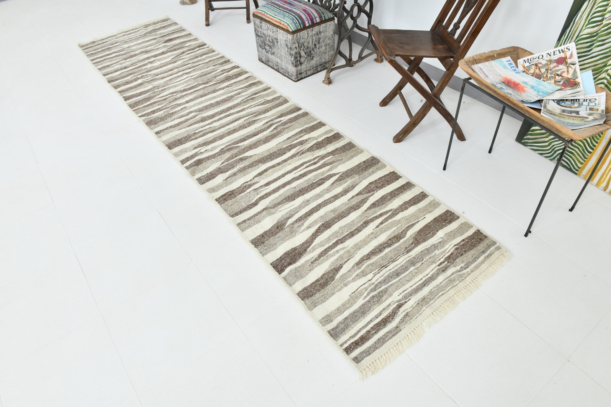 Modern Kilim Manzandaran 2’9’’ x 11’9’’ ft