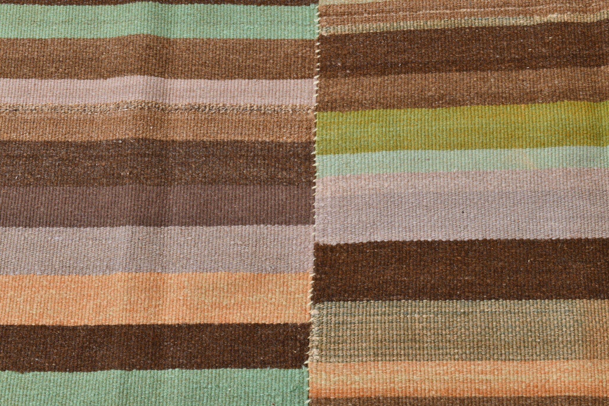 Modern Kilim Manzandaran 6’11’’ x 9’7’’ ft