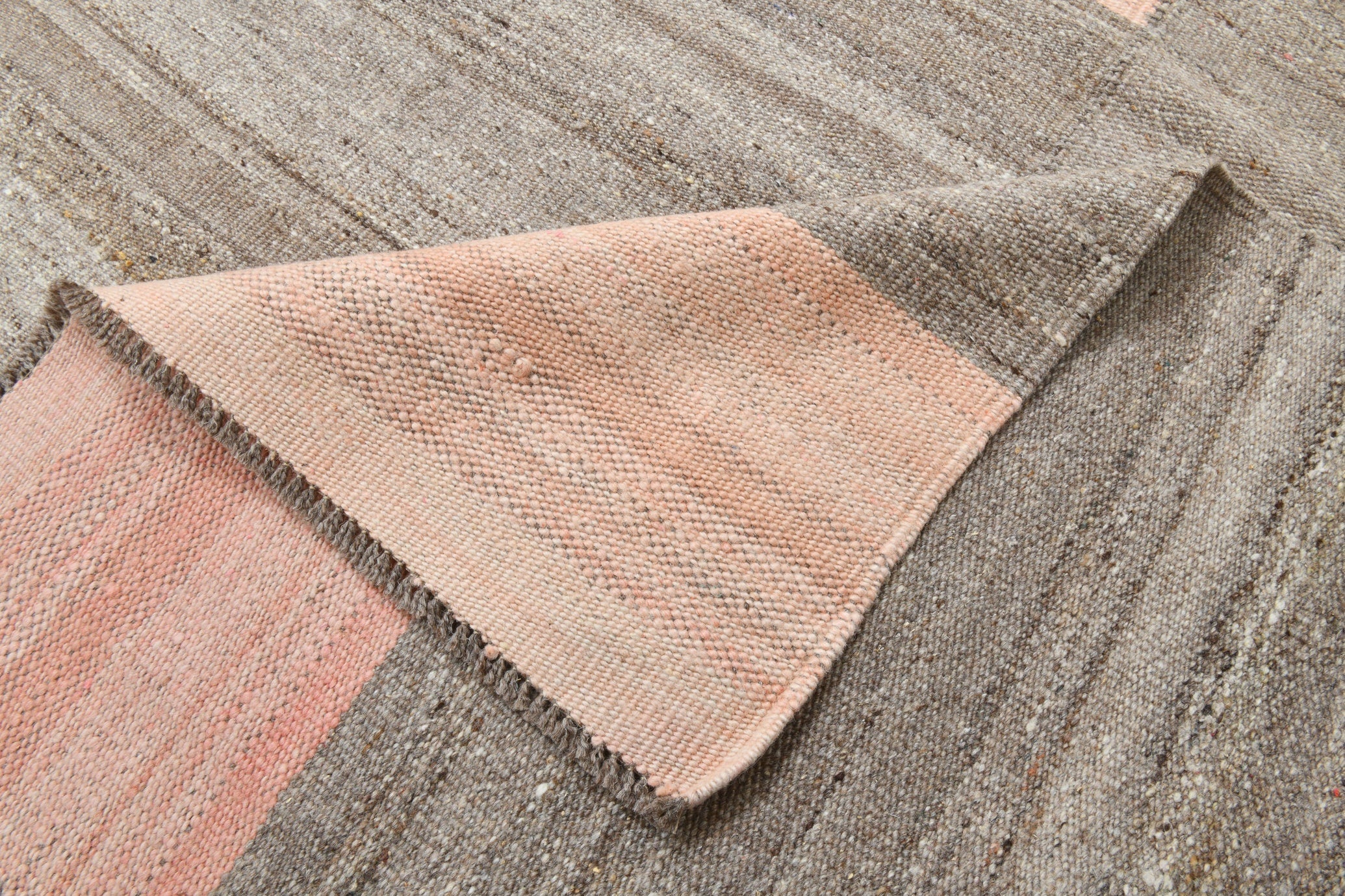 Modern Kilim Manzandaran 6'2" x 9'12" ft