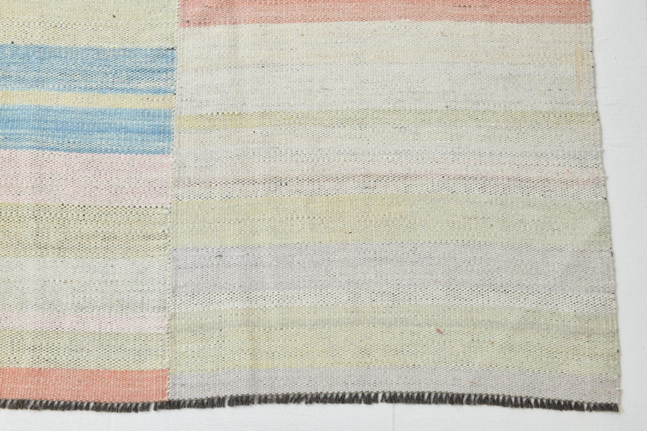 Modern Kilim Manzandaran 6'6" x 10'0" ft