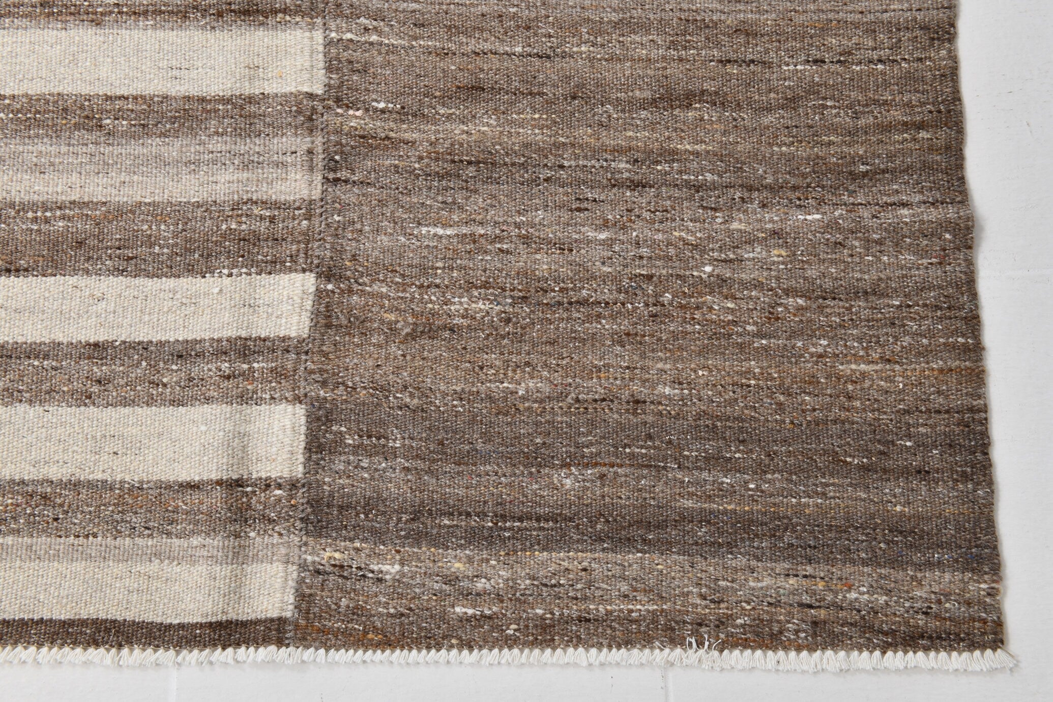 Modern Kilim Manzandaran 7'10" x 10'11" ft