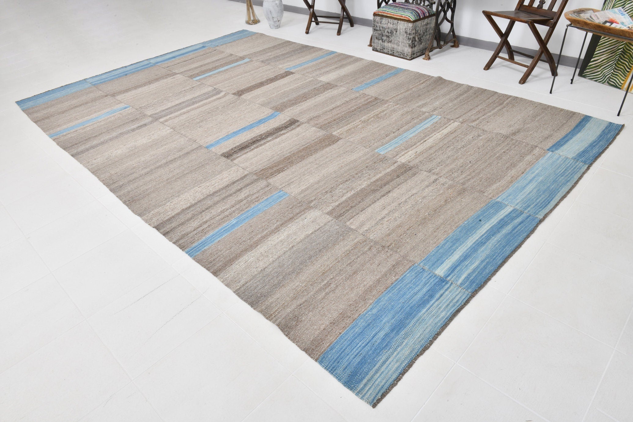 Modern Kilim Manzandaran 8’4’’ x 13’2’’ ft
