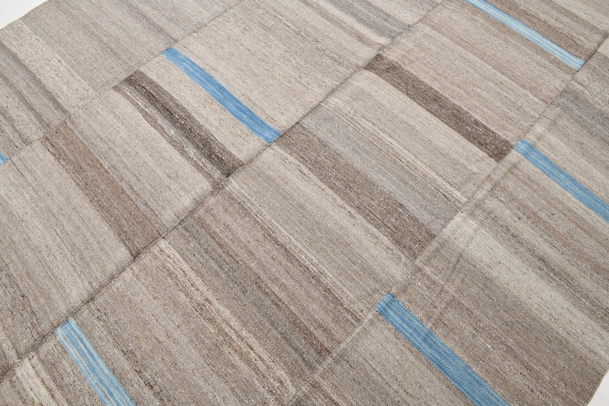 Modern Kilim Manzandaran 8’4’’ x 13’2’’ ft