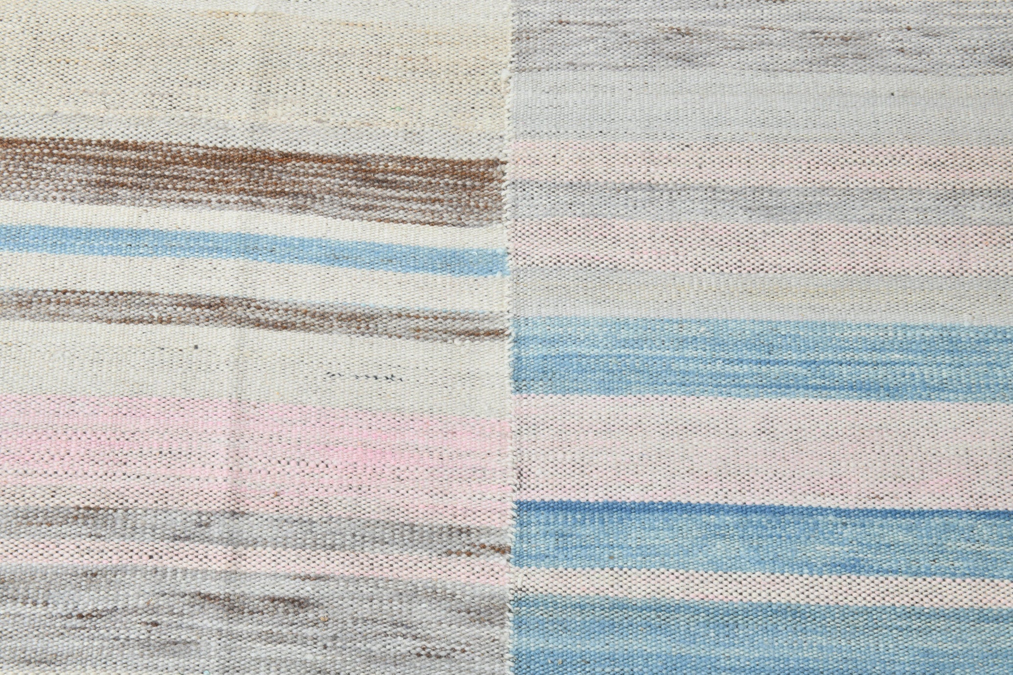 Modern Kilim Manzandaran 8’6’’ x 11’10’’ ft