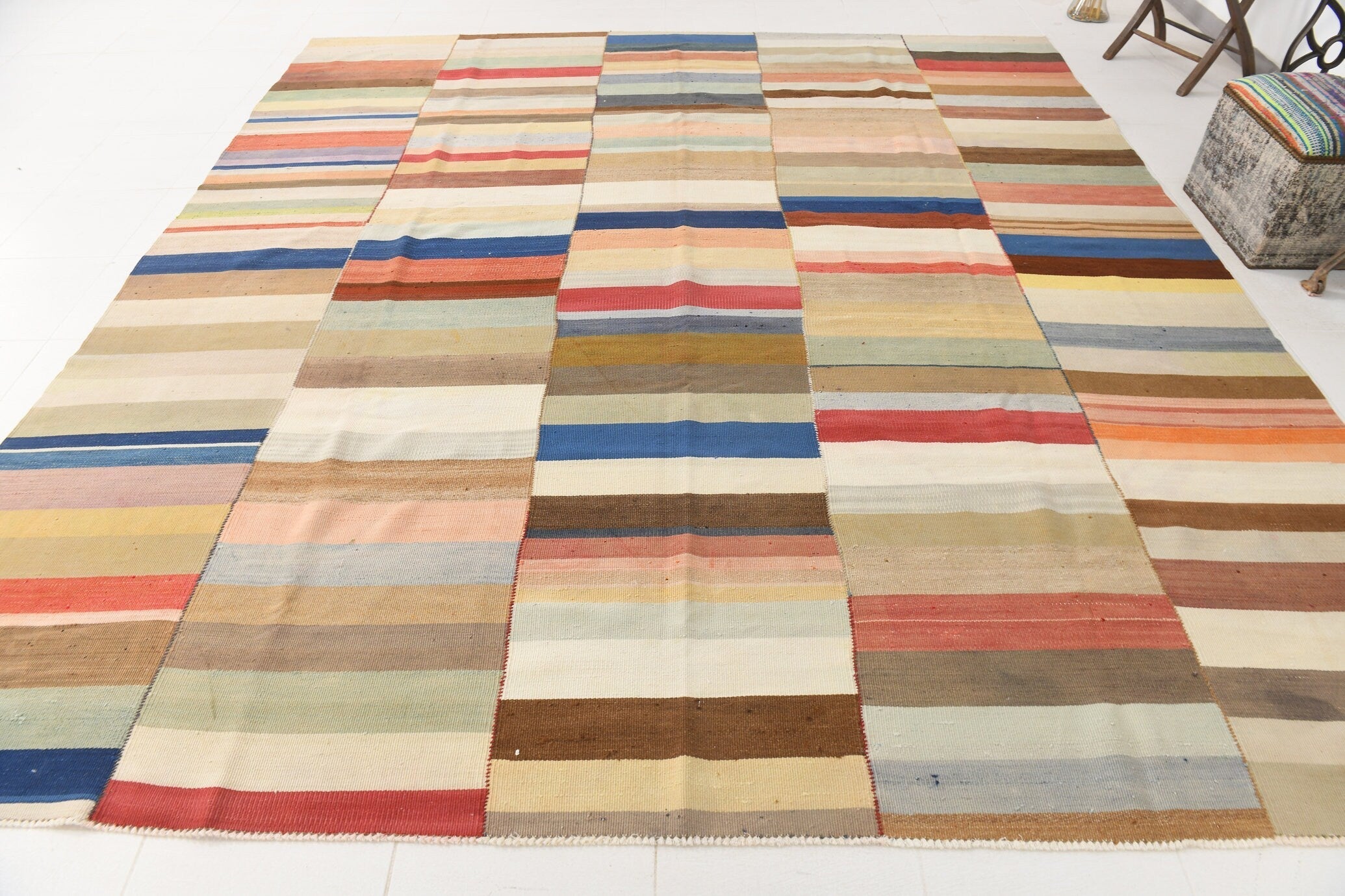 Modern Kilim Manzandaran 9'11" x 11'1" ft