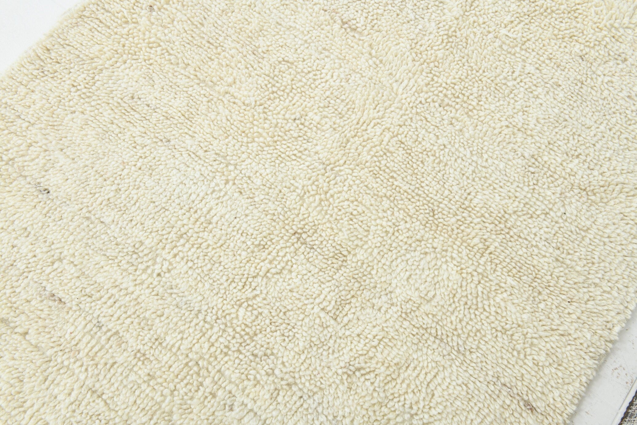 Modern Kilim Pompom 4'5" x 6'11" ft
