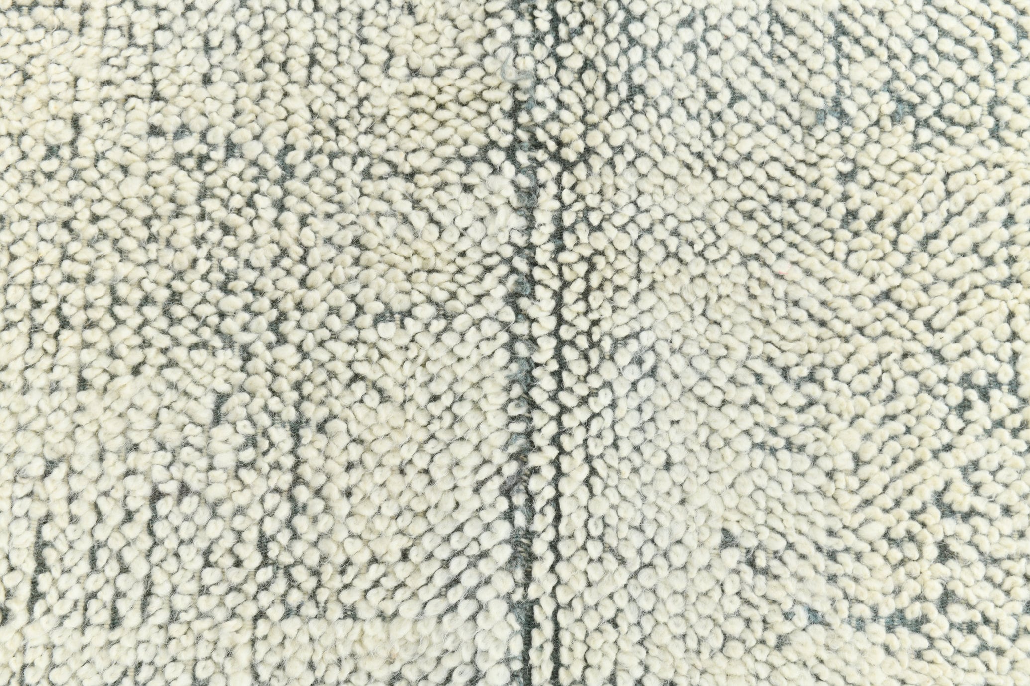 Modern Kilim Pompom 4’6’’ x 6’7’’ ft