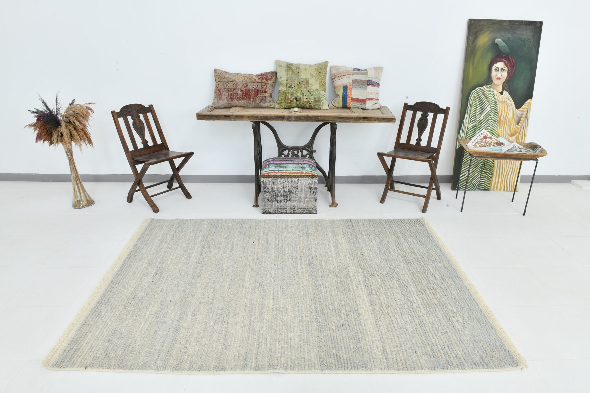 Modern Kilim Pompom 5’3’’ x 7’4’’ ft