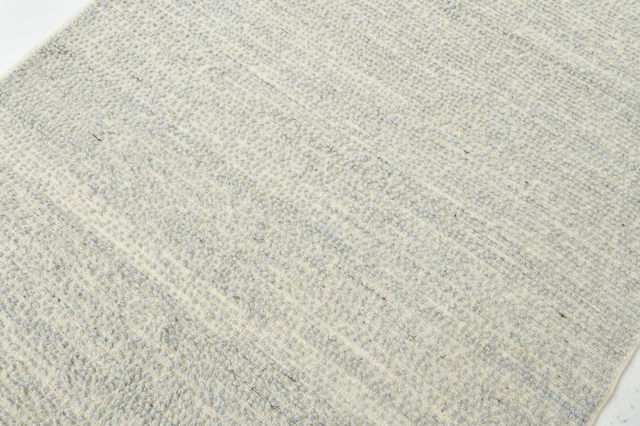 Modern Kilim Pompom 5’3’’ x 7’4’’ ft